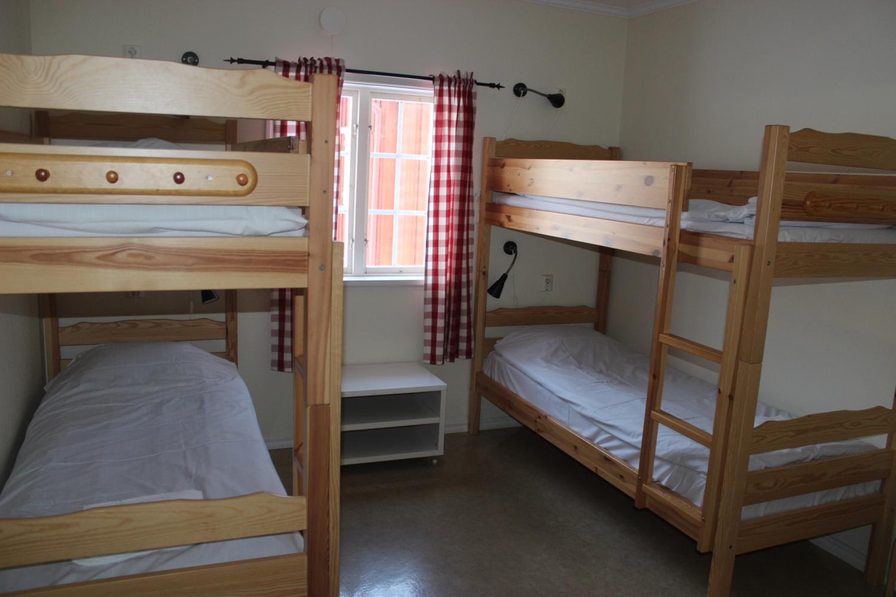 Quadruple Room - Photo 5