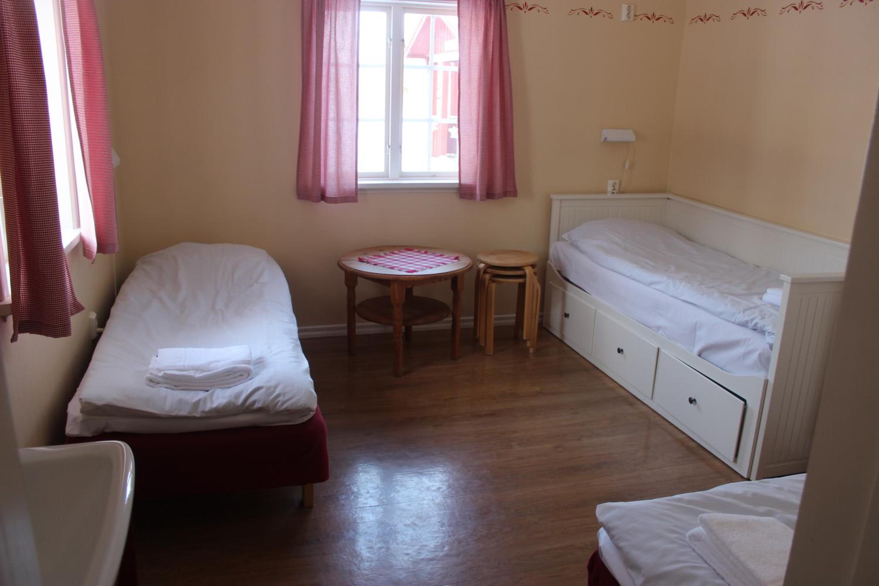 Triple Room - Photo 5