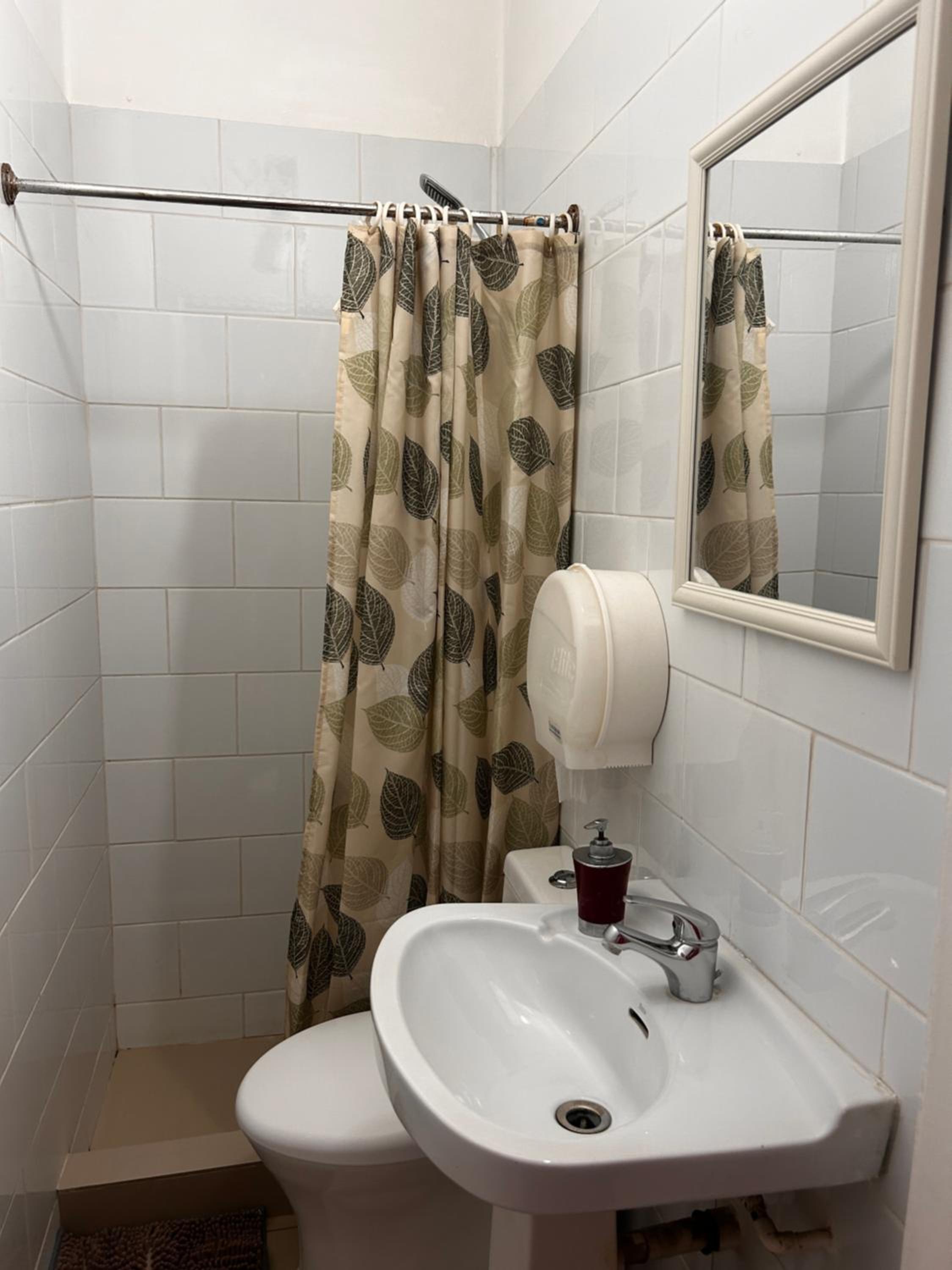 Double Room with Private Bathroom photo 2