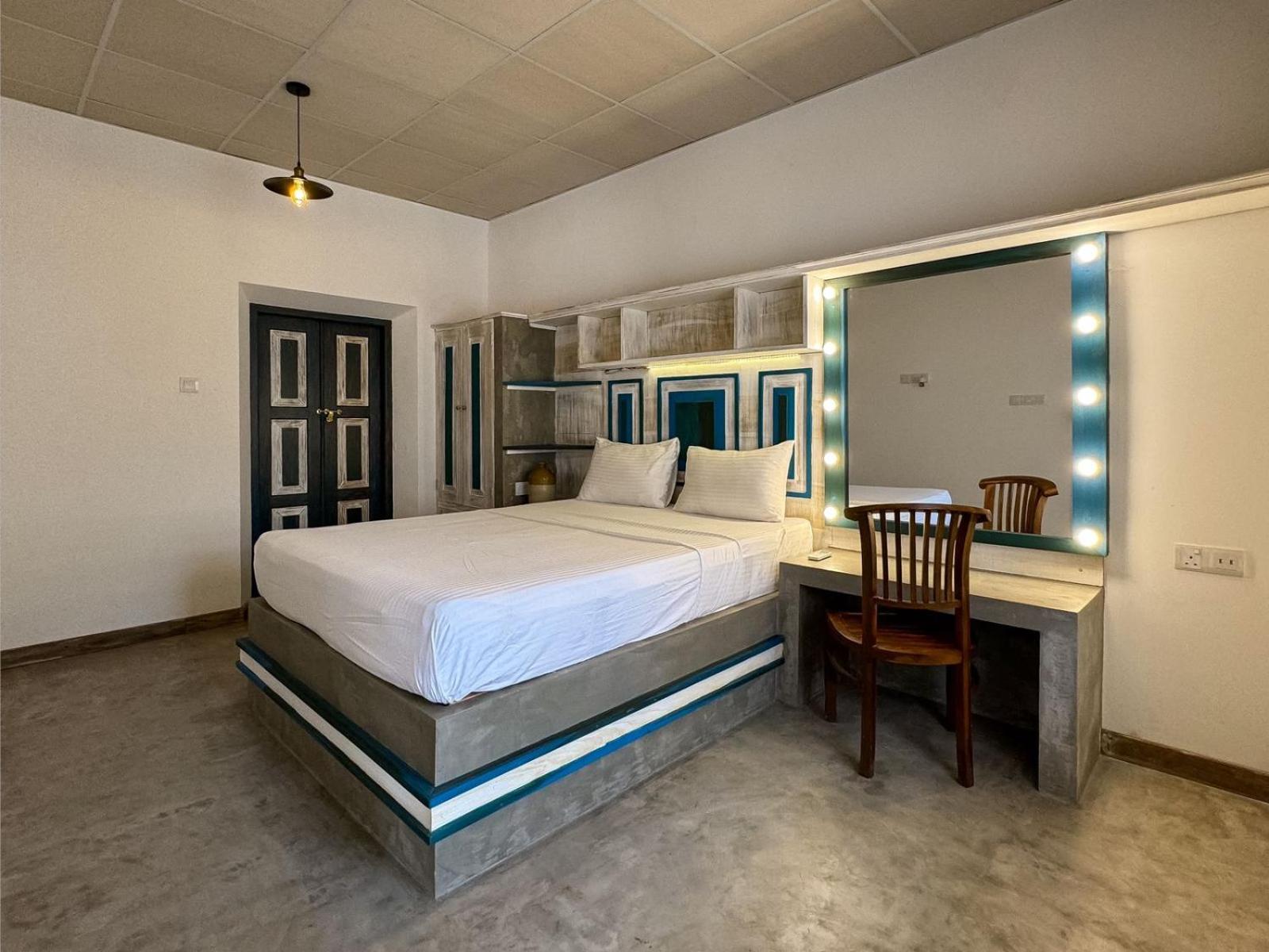 Deluxe Double Room photo 3