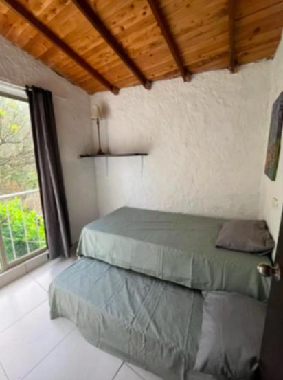 Three-Bedroom House photo 2