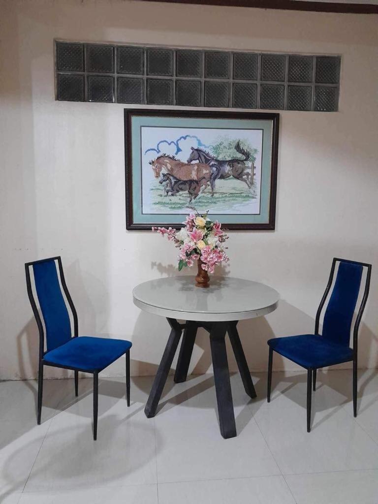 Three-Bedroom House photo 2