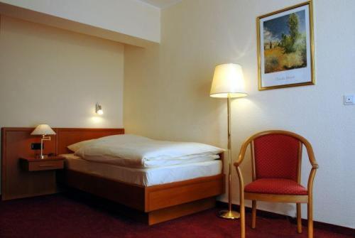 Single Room photo 2