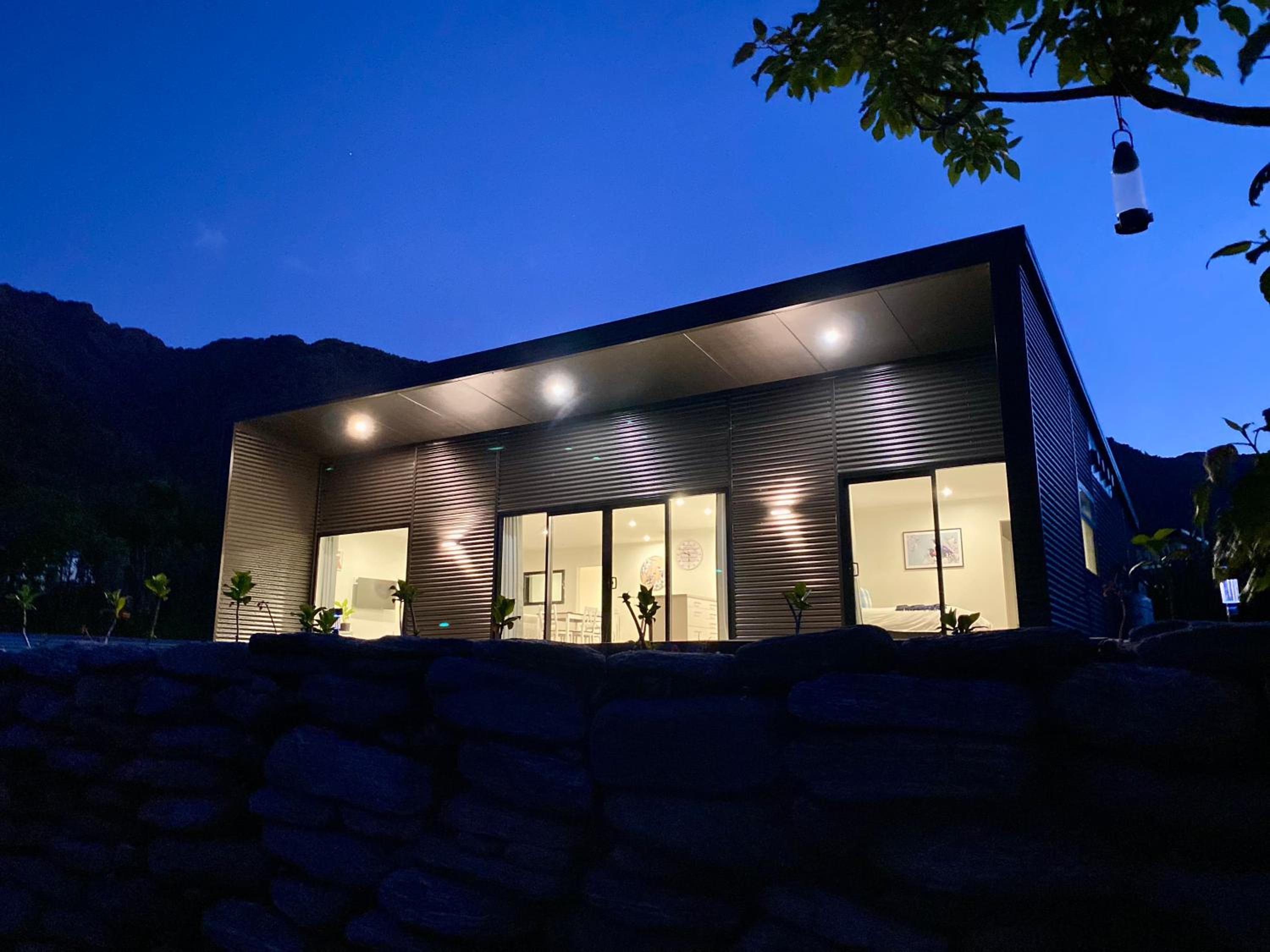 Three-Bedroom House photo 2