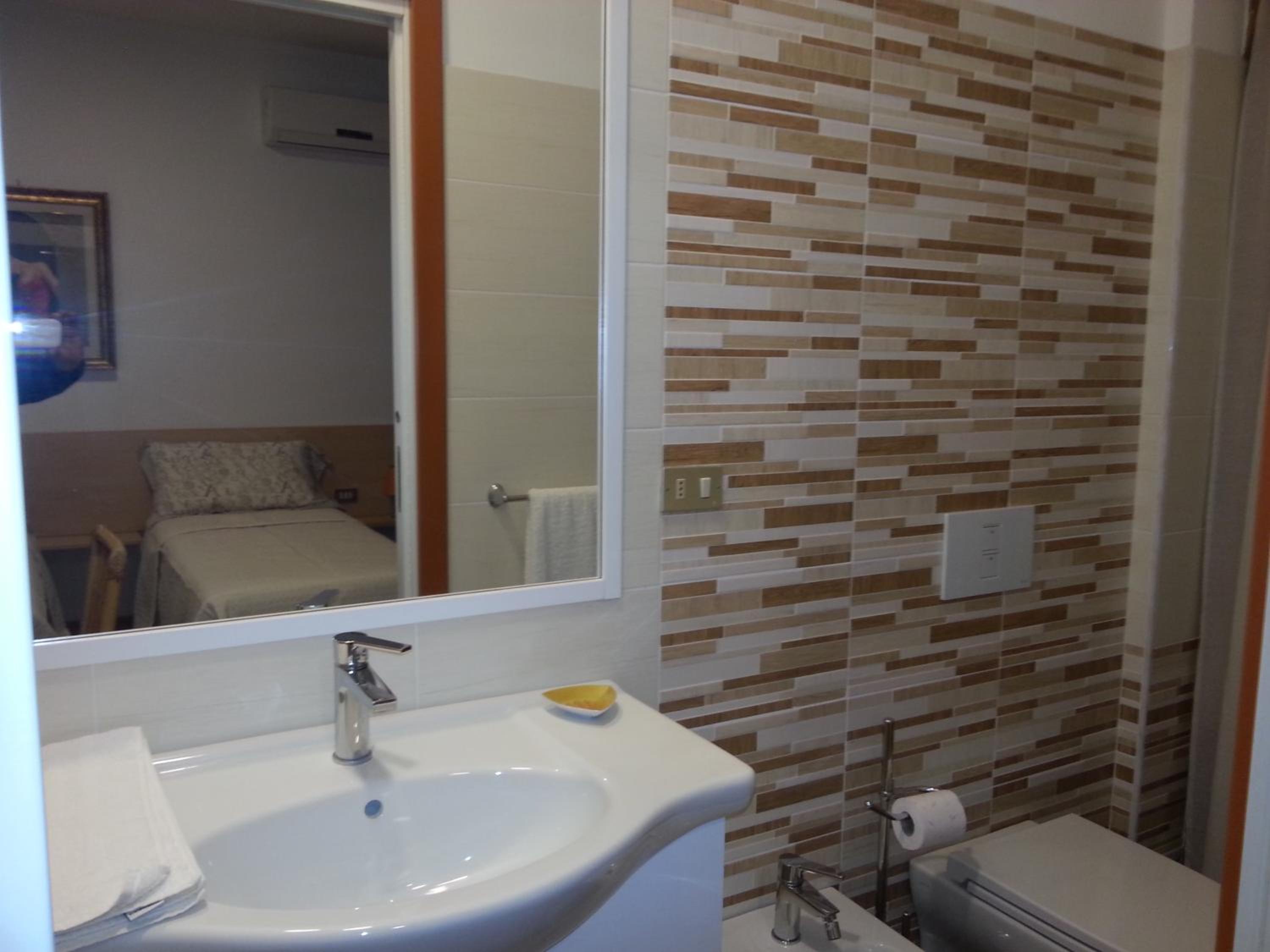 Deluxe Double Room with Sea View photo 3