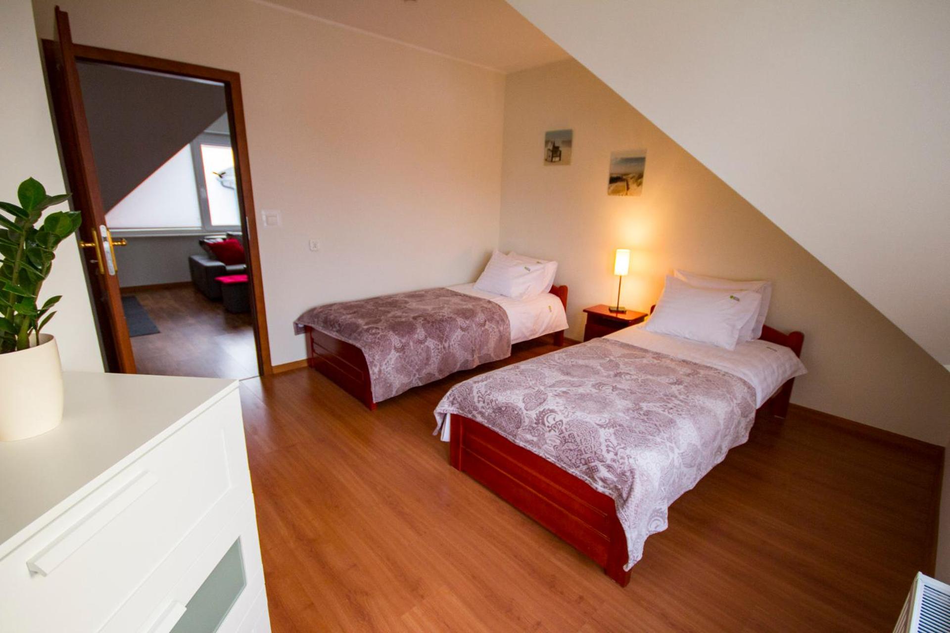 Studio with Sofa Bed - Photo 6