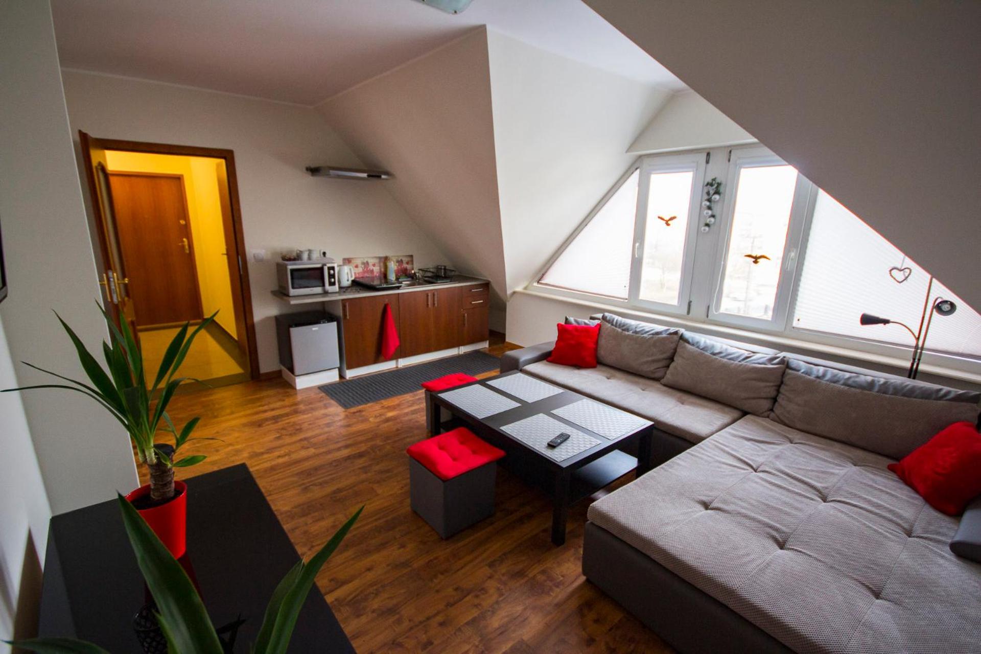 Studio with Sofa Bed - Photo 7