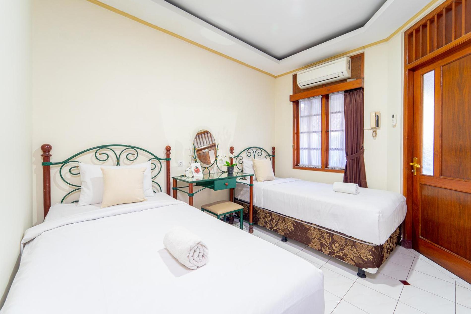 Superior Twin Room