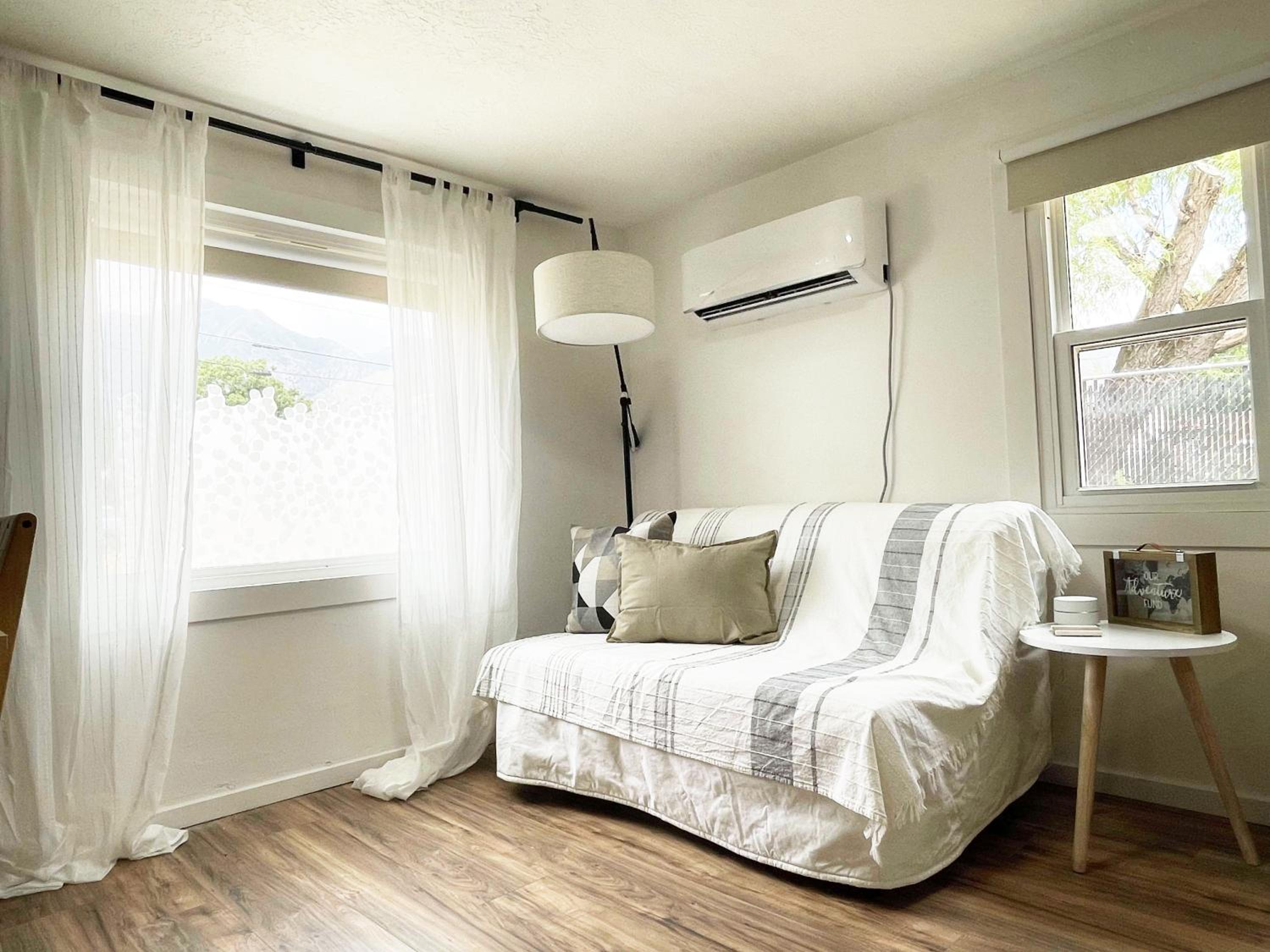 One-Bedroom House photo 3