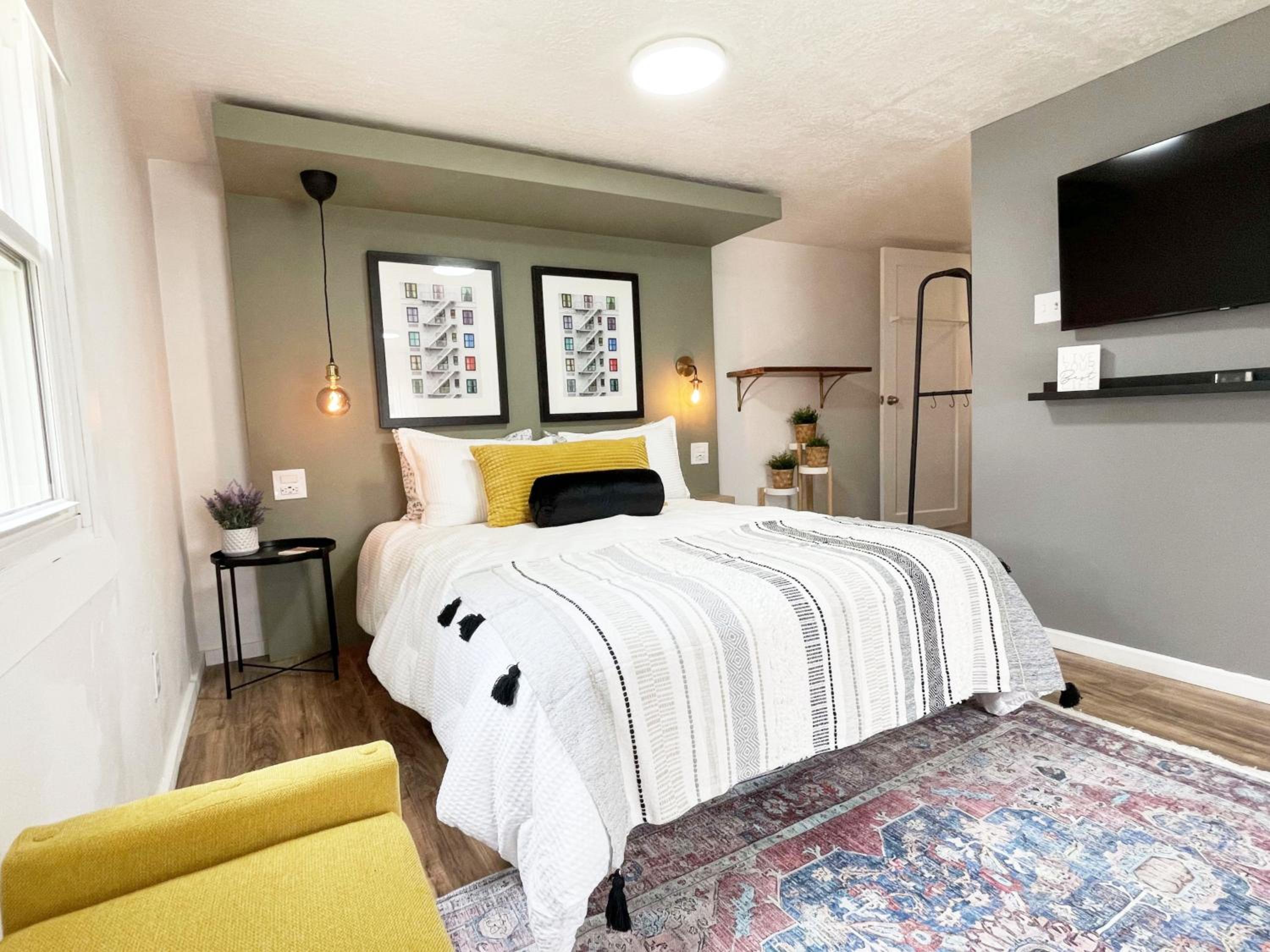 One-Bedroom House photo 1