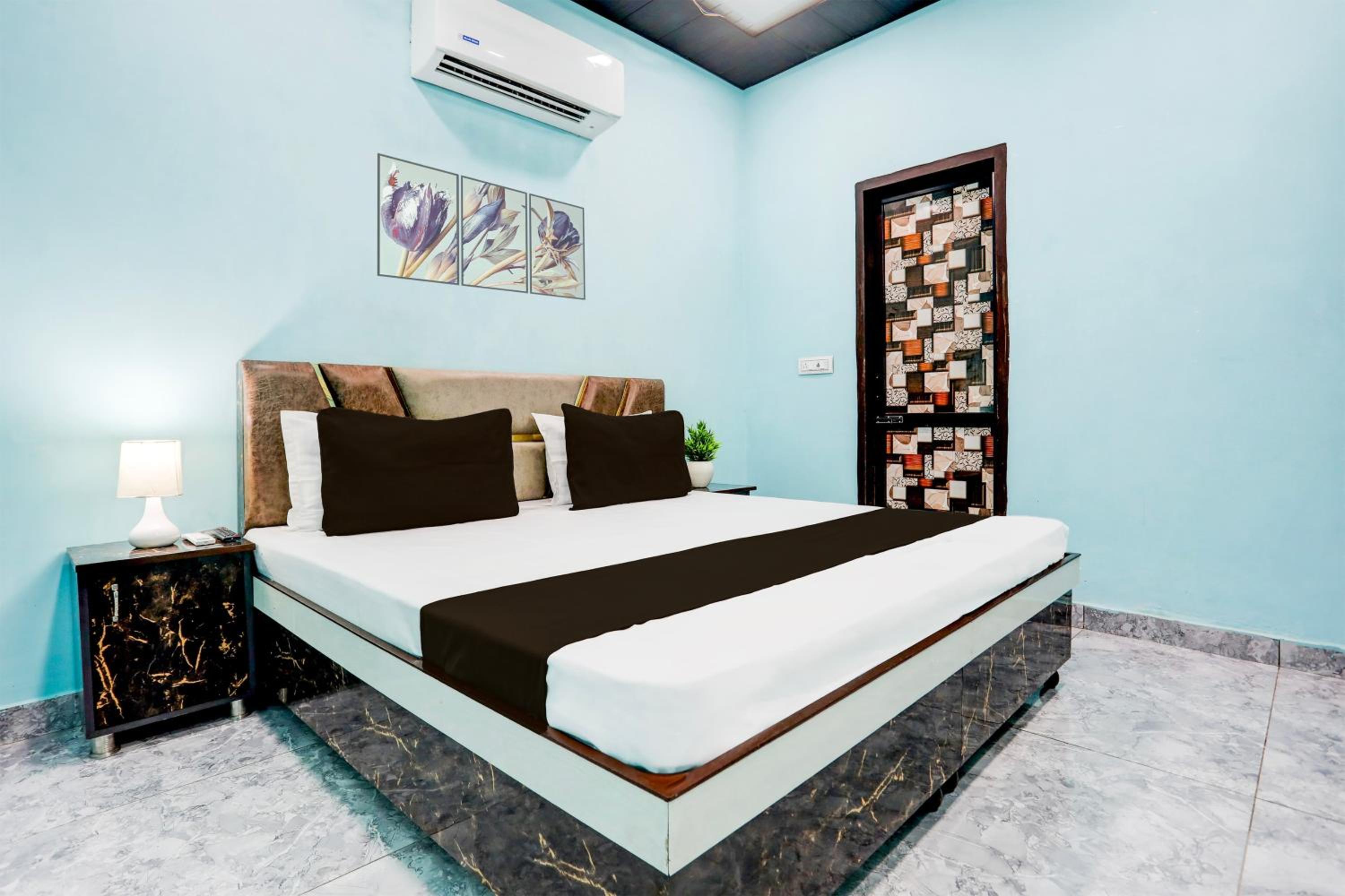 Classic Triple Room