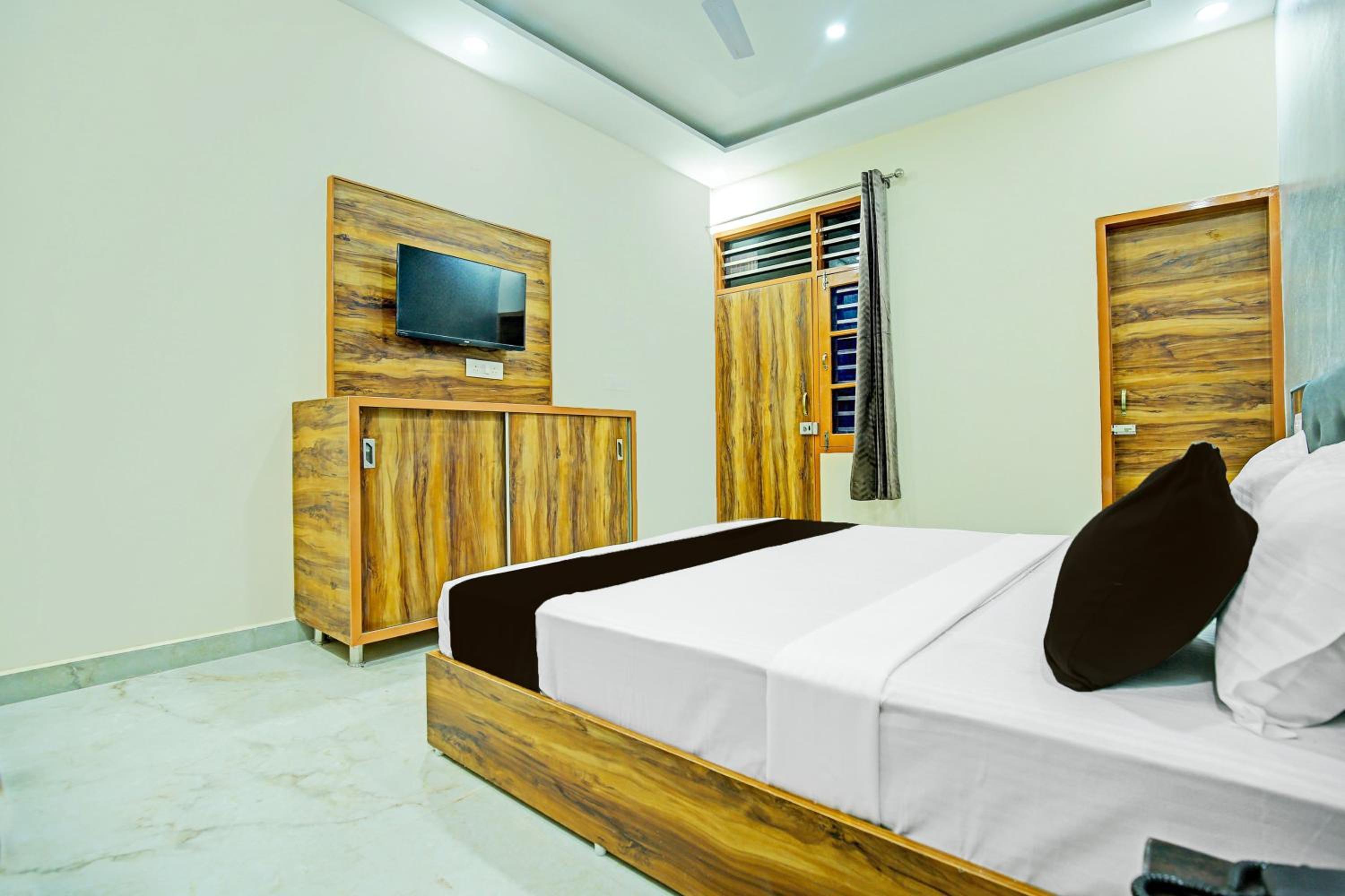 Classic Triple Room
