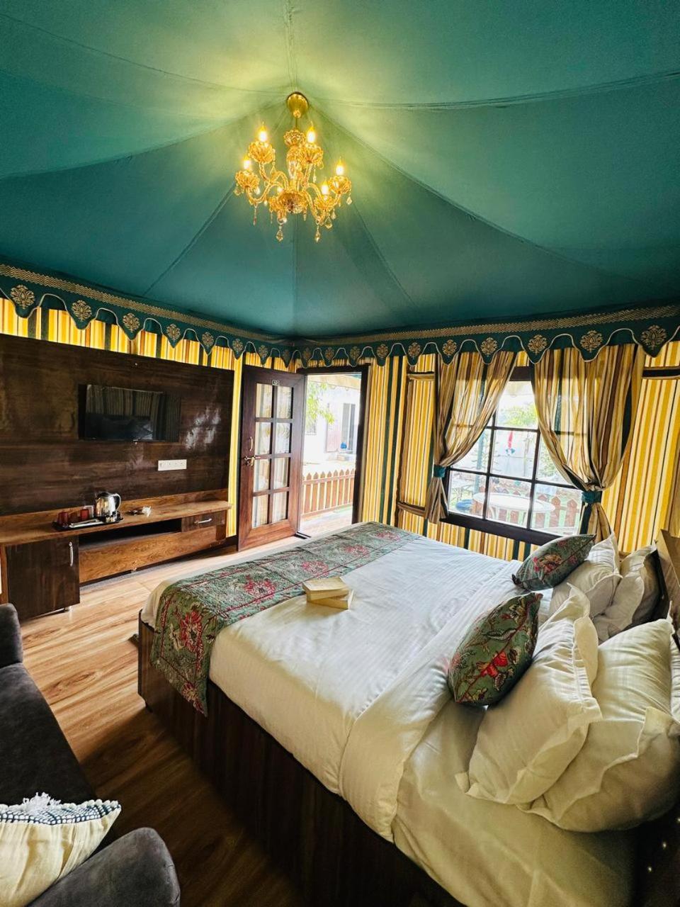 Tent photo 1