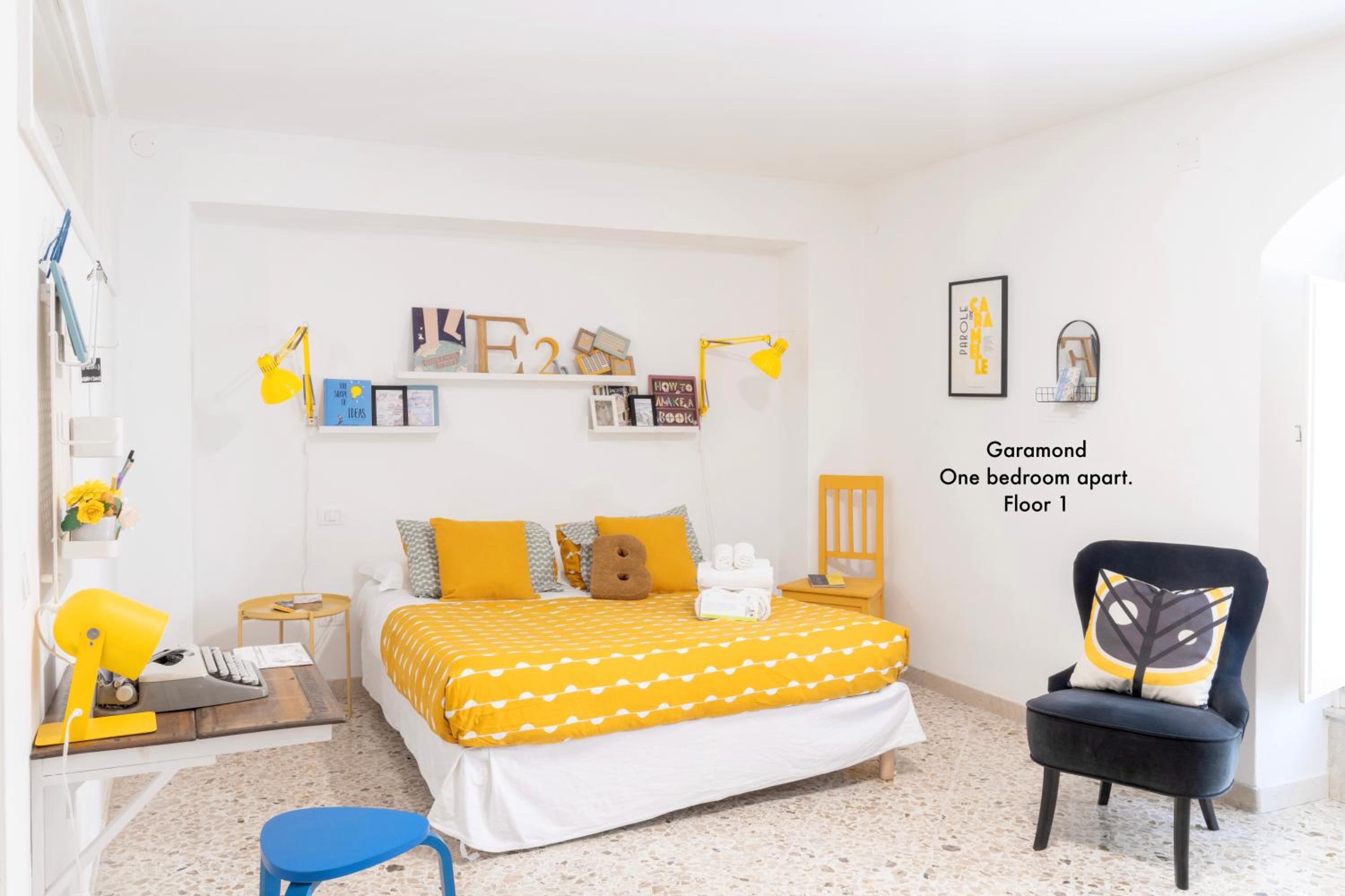 One-Bedroom Apartment