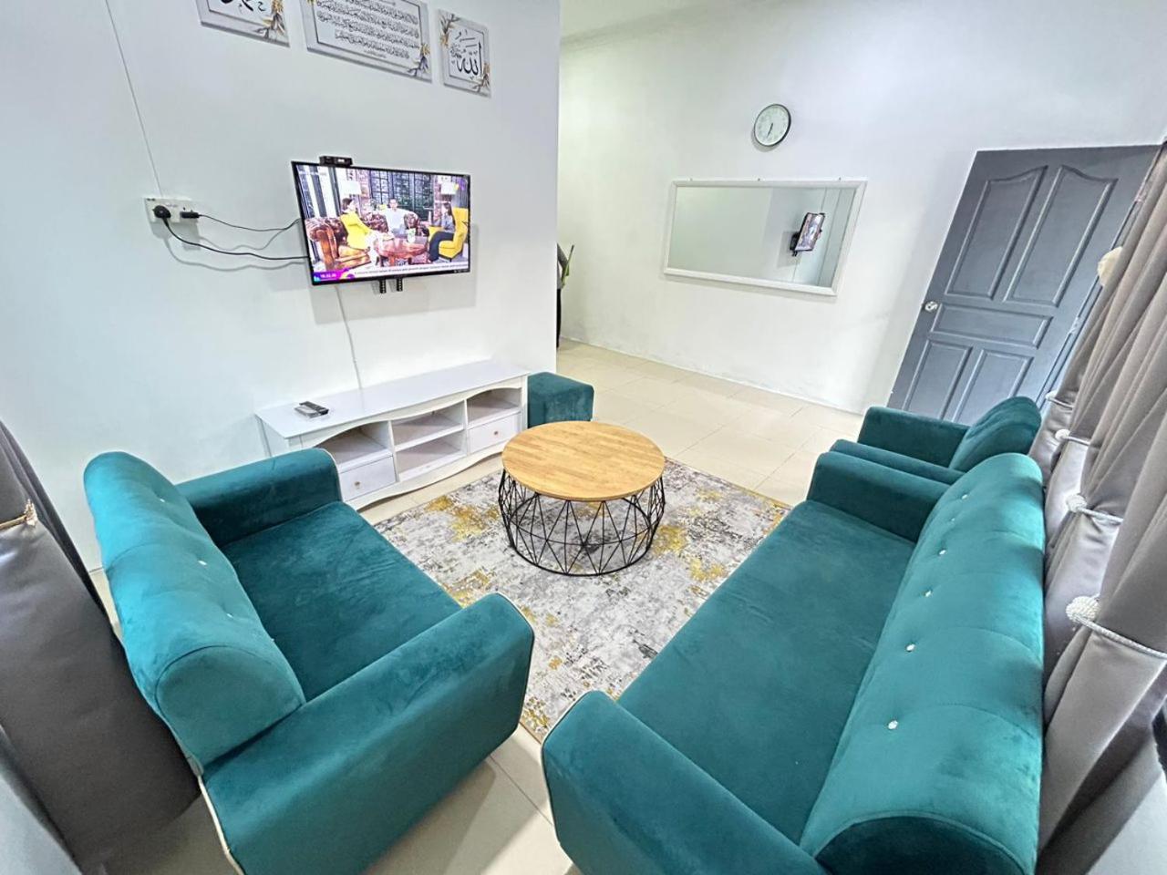 Two-Bedroom House photo 1