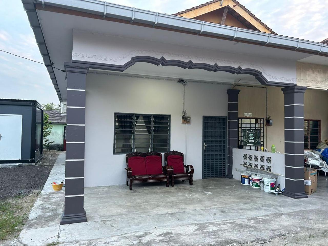 Two-Bedroom House photo 3