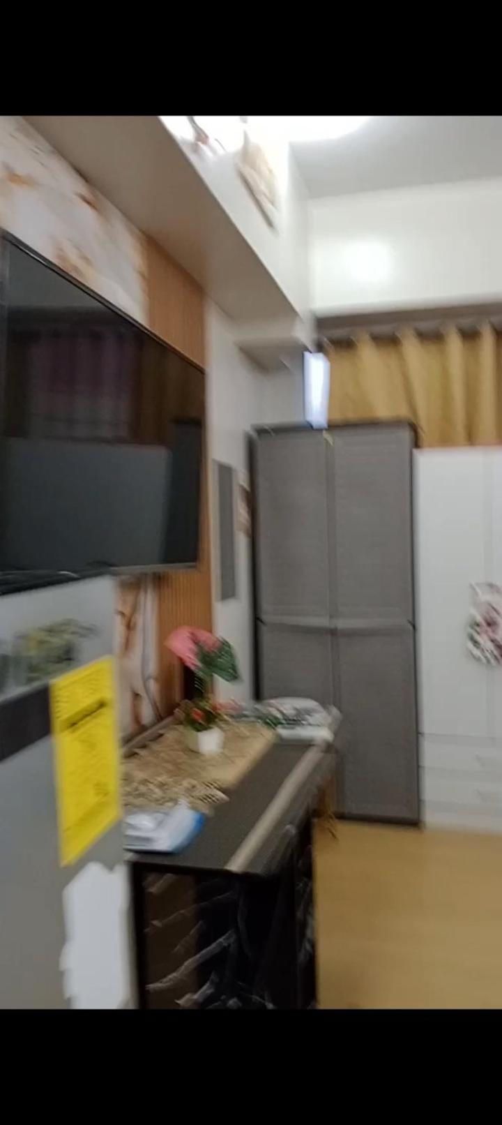 King Studio with Sofa Bed