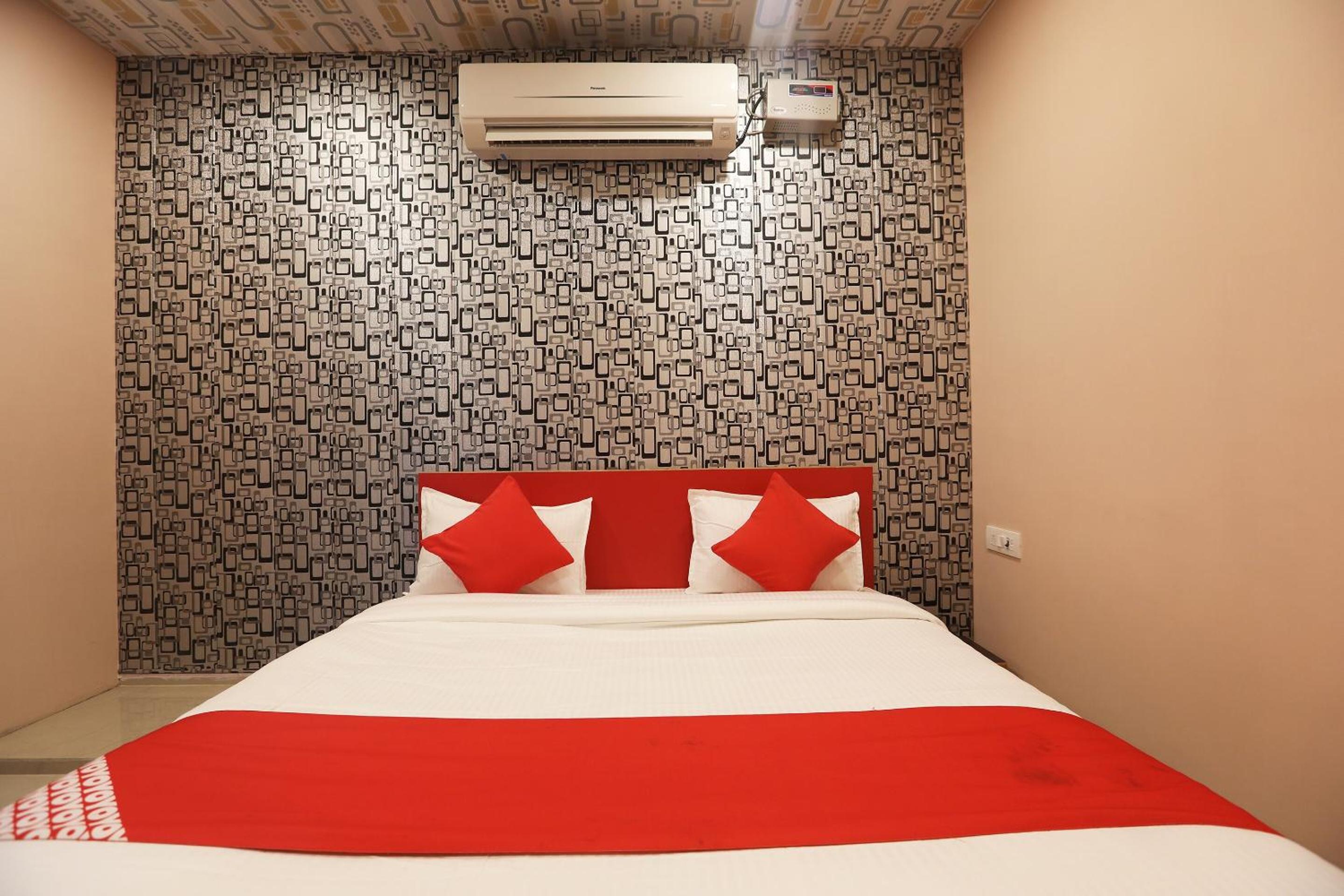 Classic Triple Room photo 3