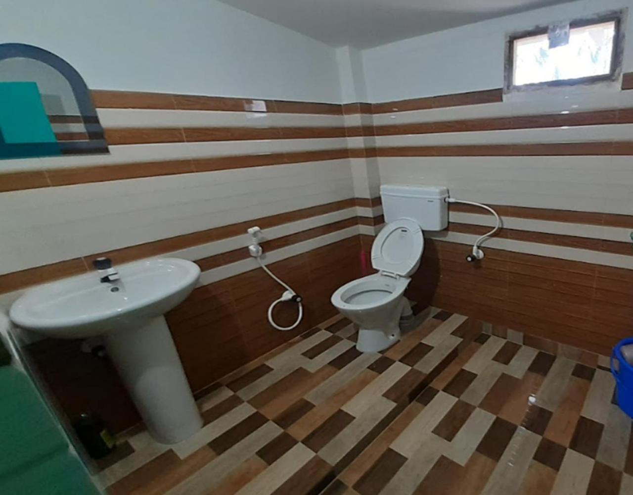 Quadruple Room - Photo 11