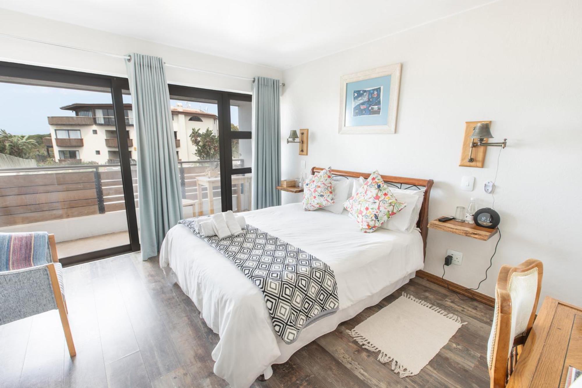 Queen Room with Sea View photo 1
