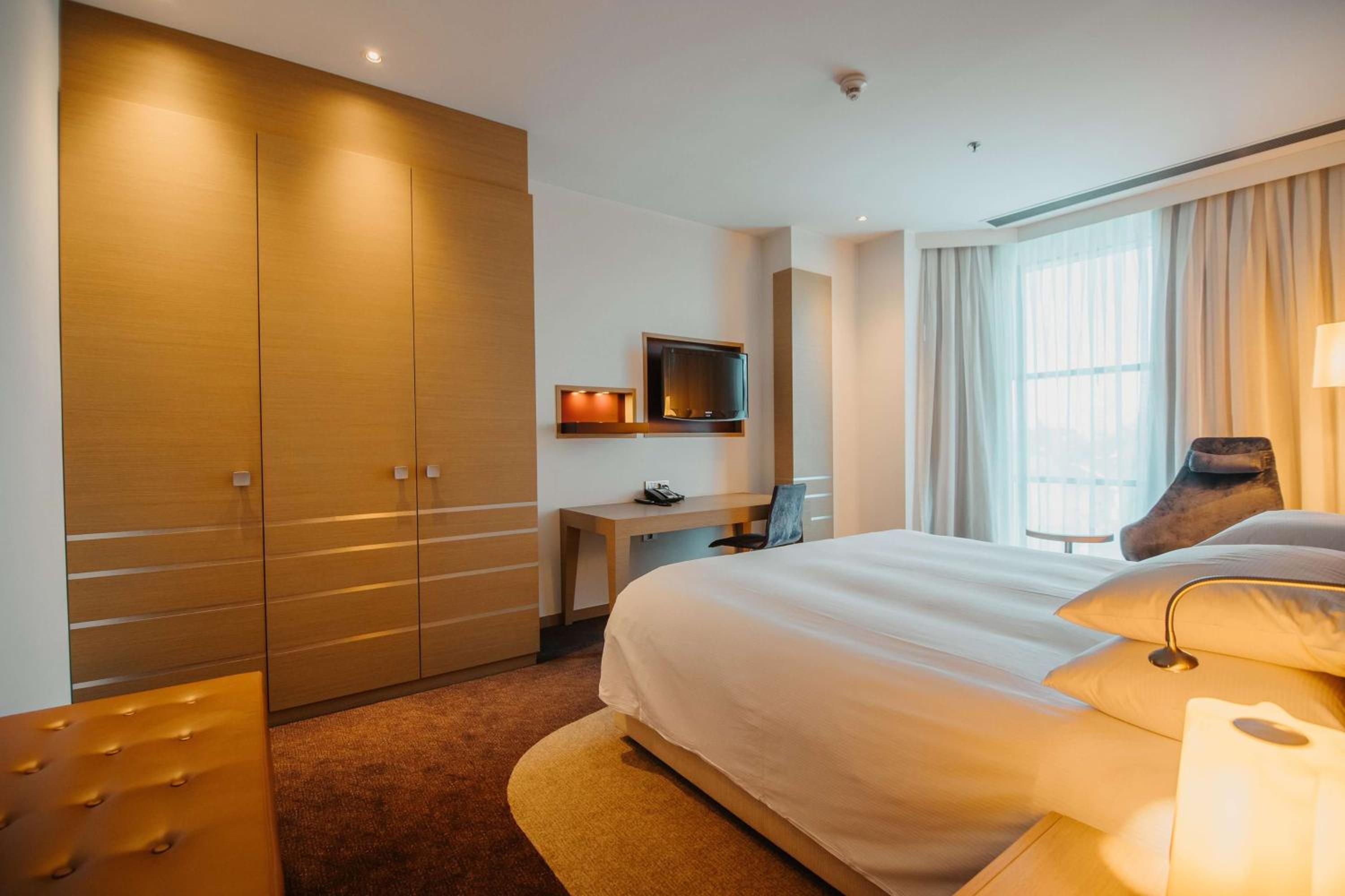 One-Bedroom King Suite - Photo 1