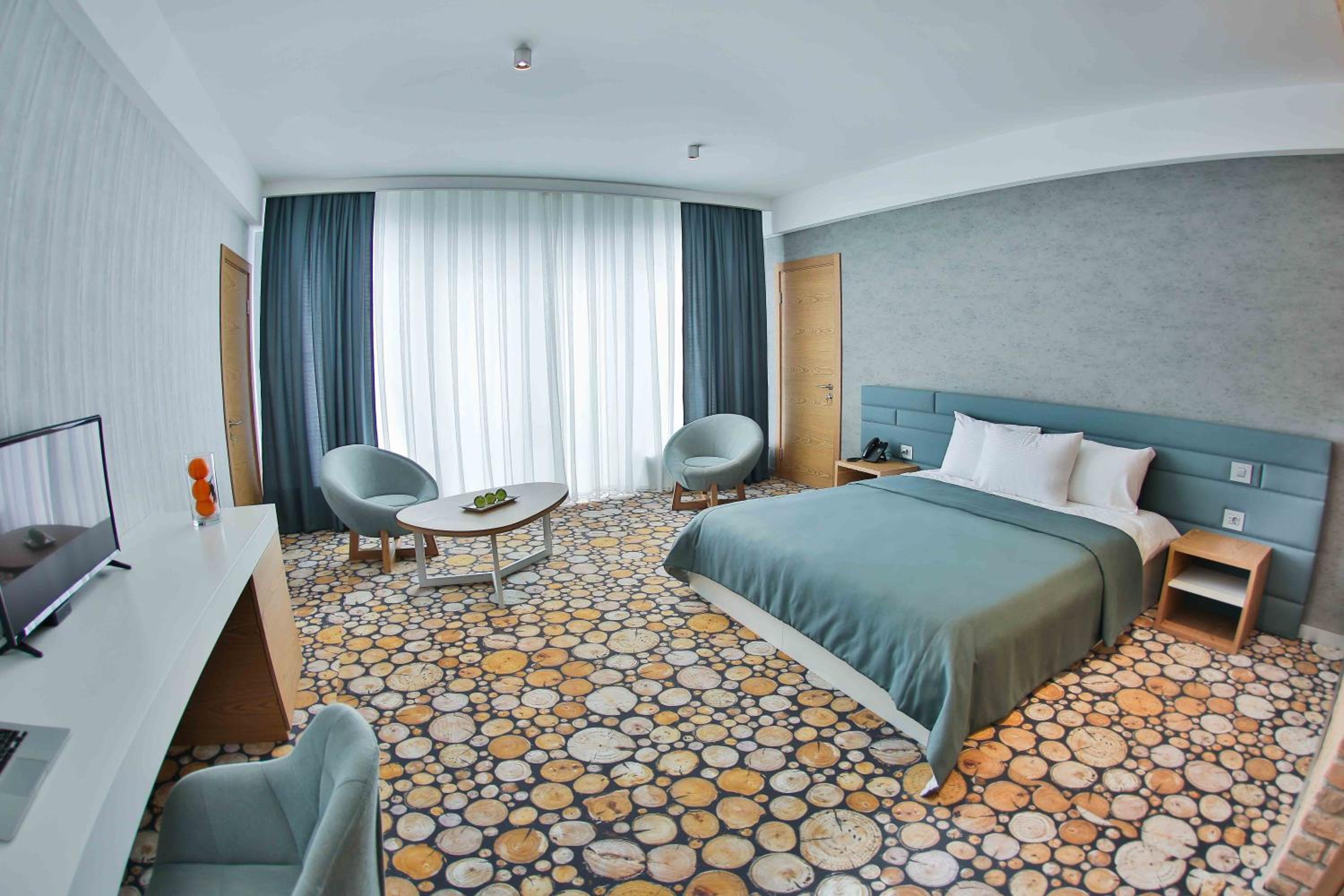 Double Room with Mountain View