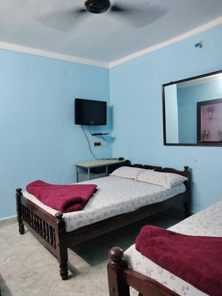 Twin Room With Garden View