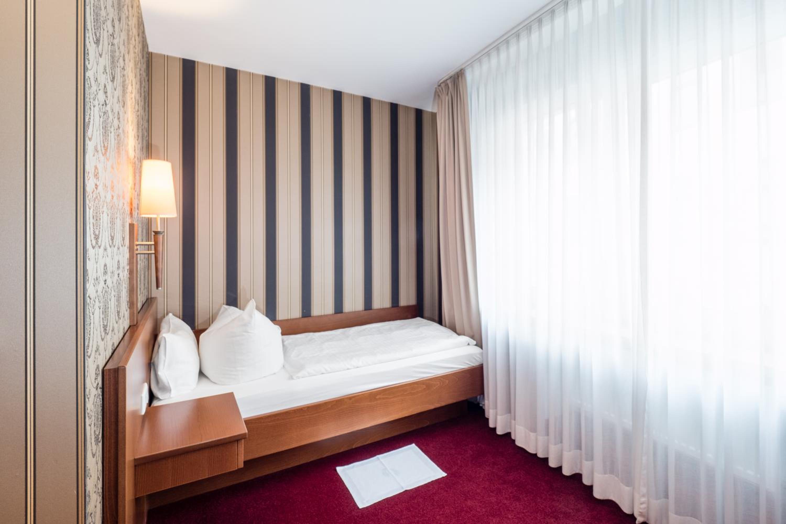 Standard Single Room photo 3