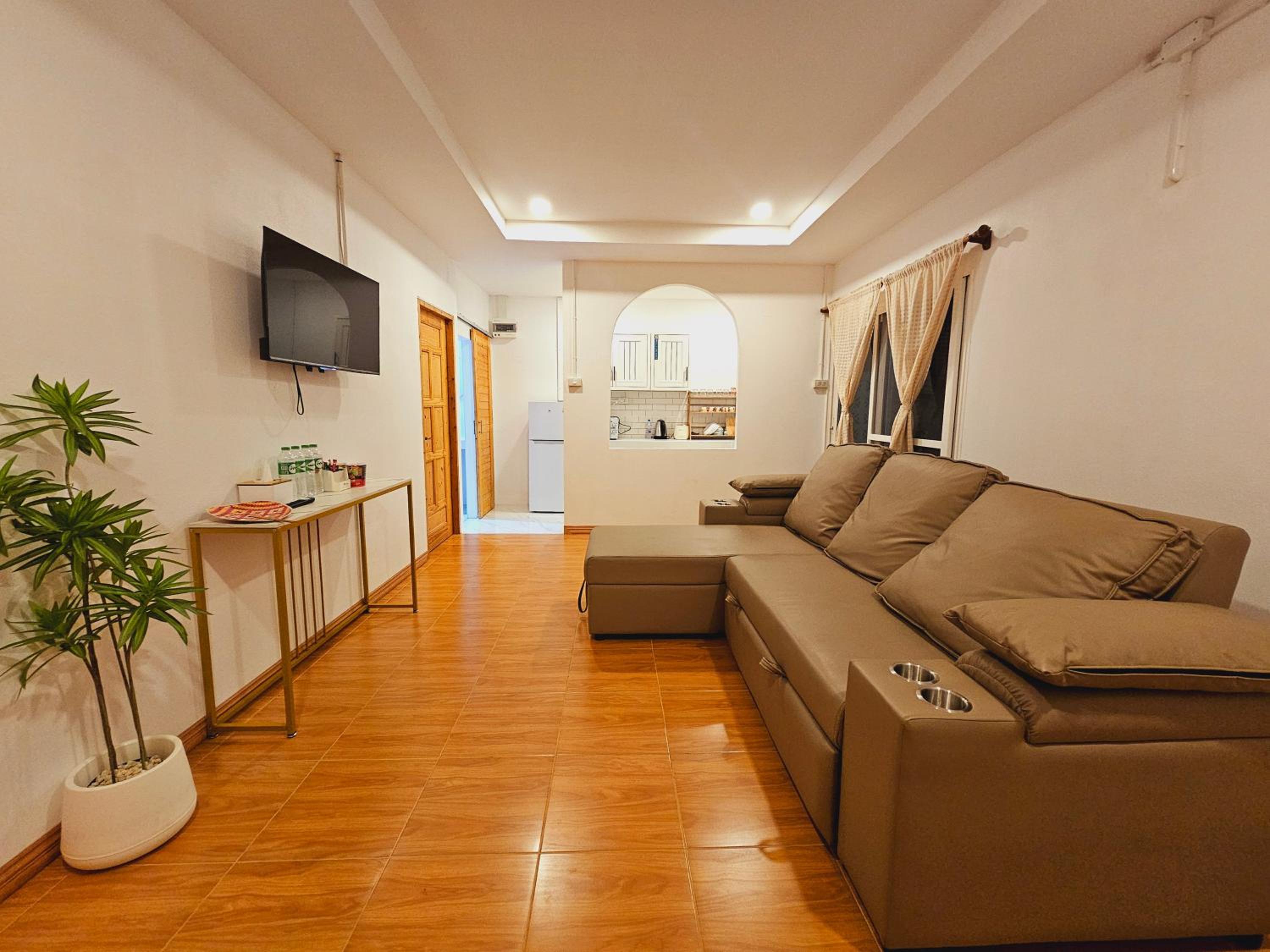 Double Room with Park View - Photo 1