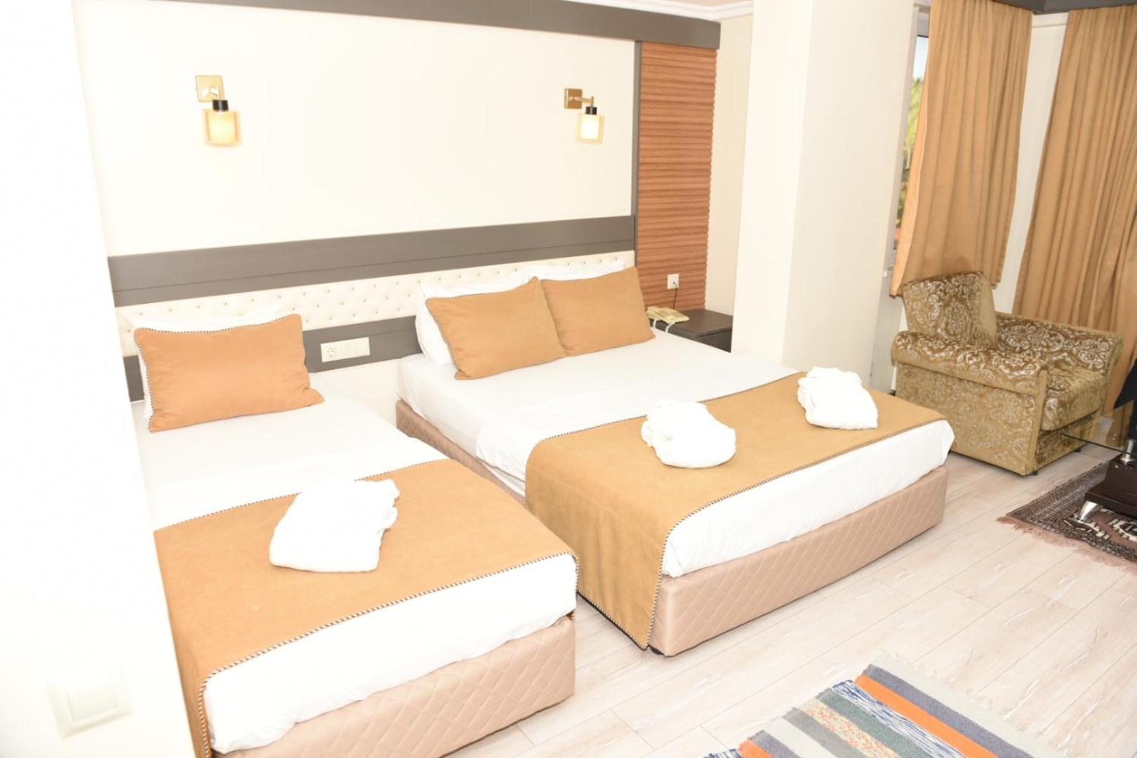 Double Room - Photo 2
