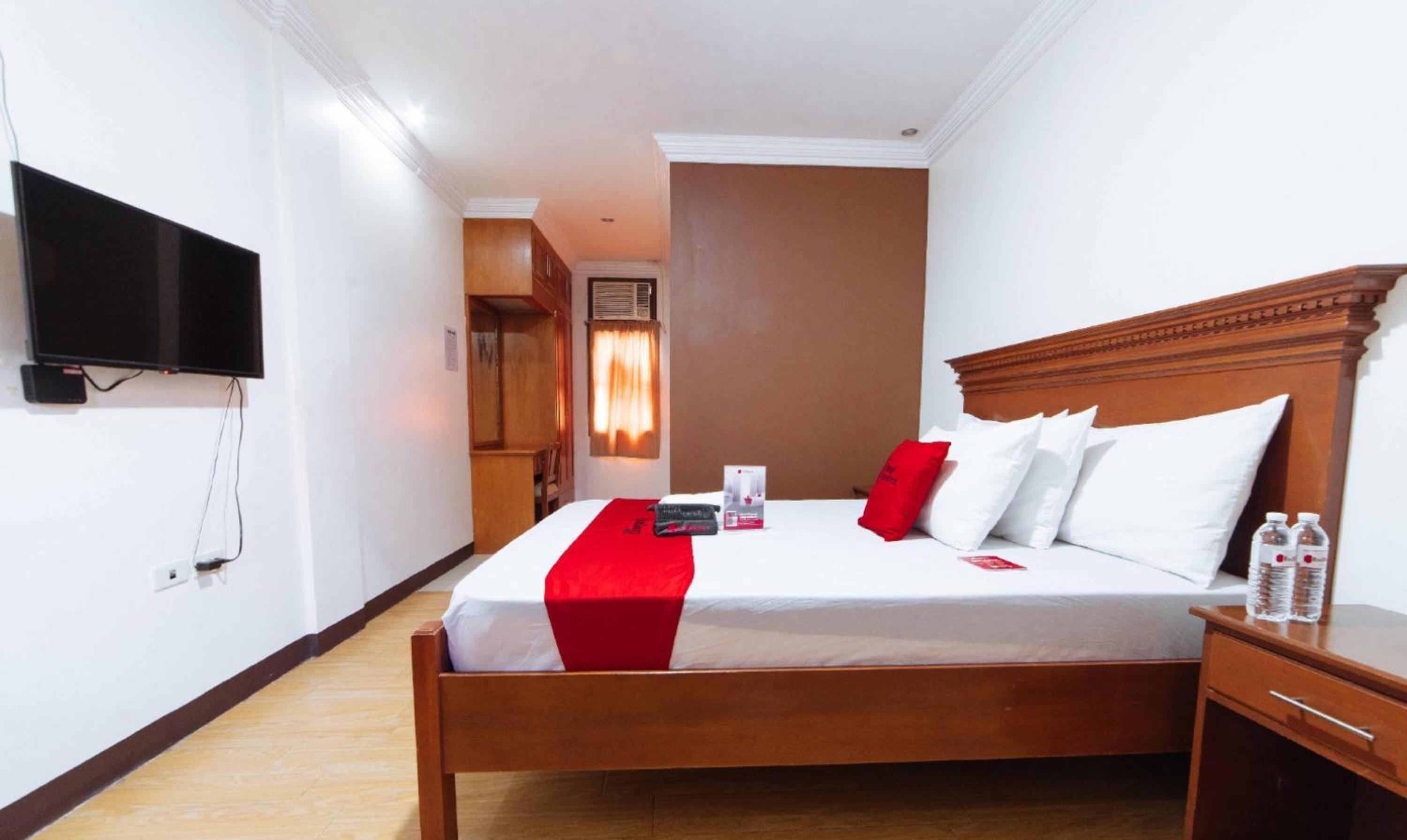 Standard Double Room - Photo 5