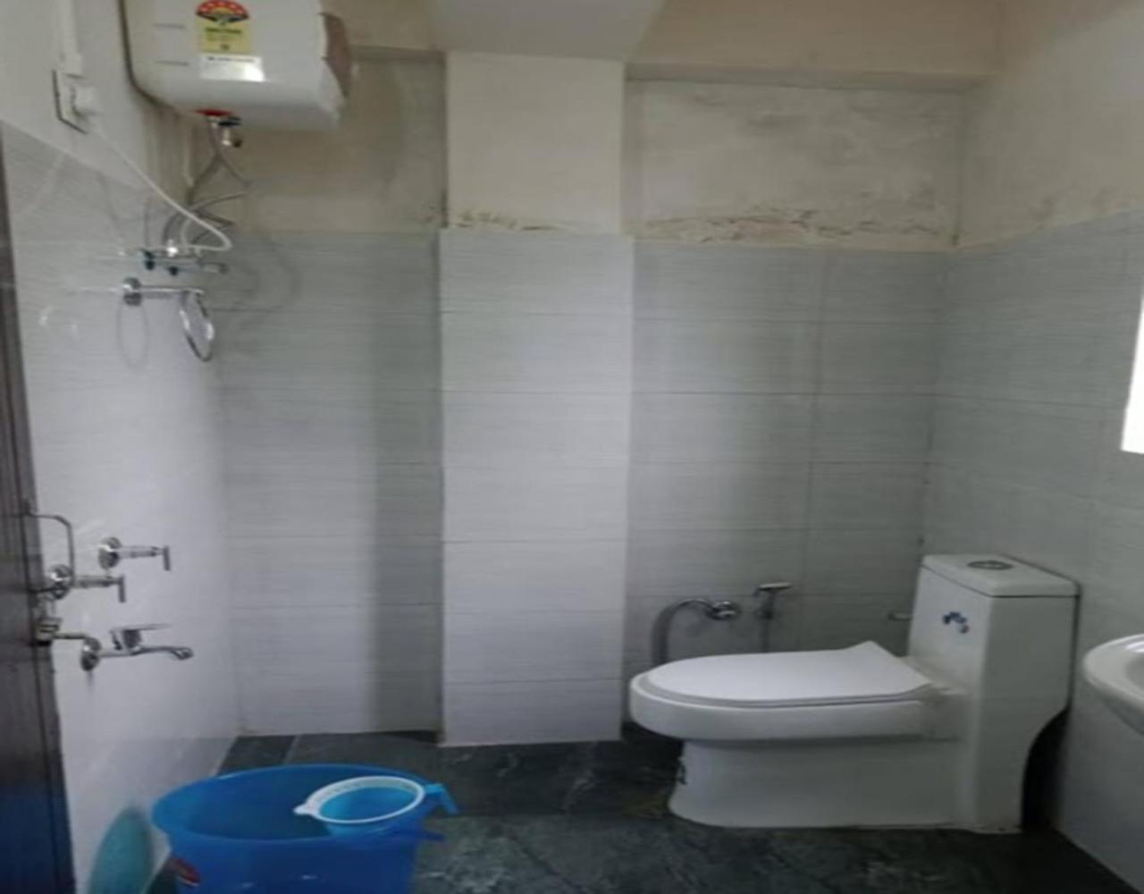 Double Room - Photo 3