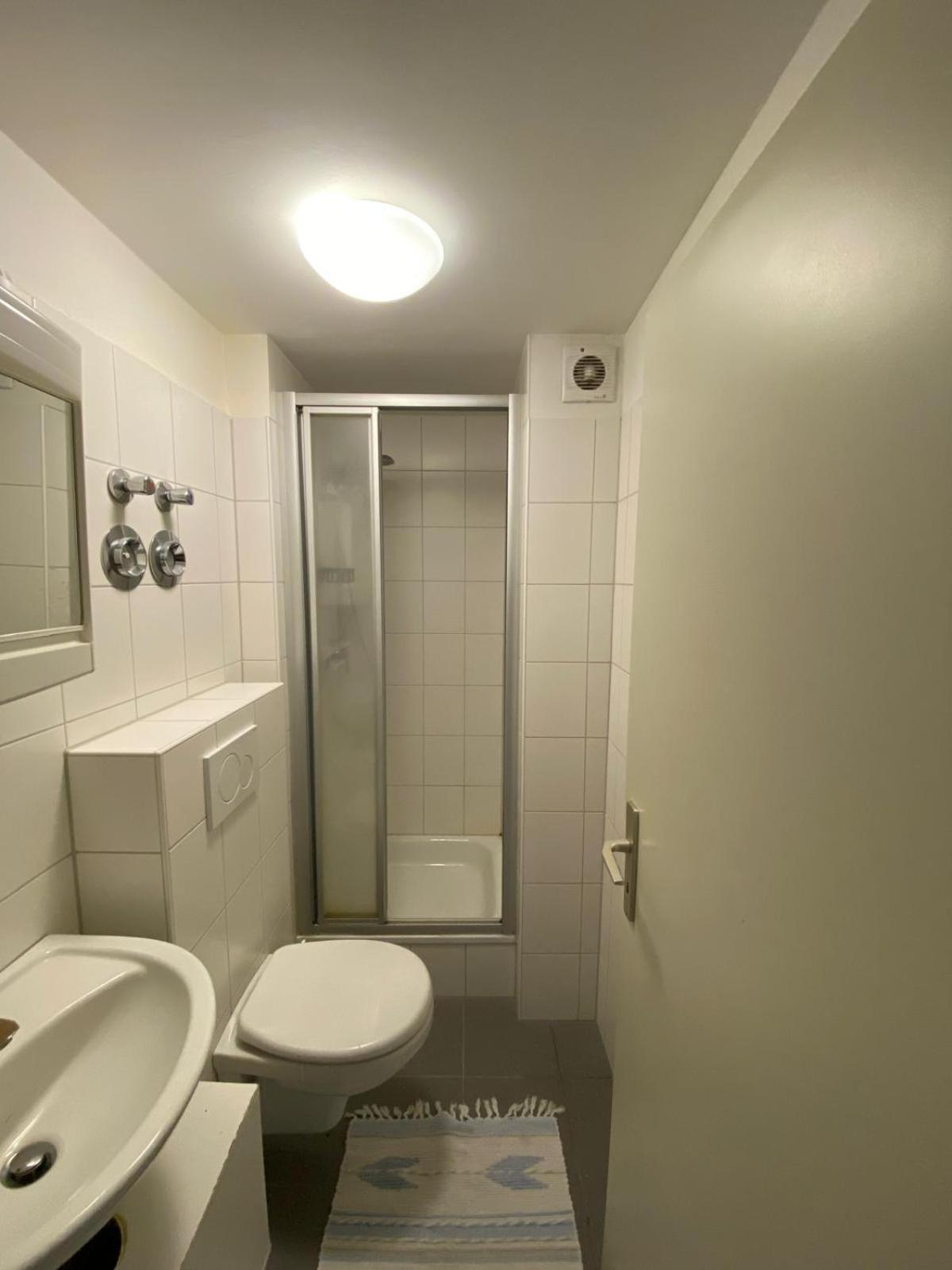 Double Room with Private Bathroom photo 3