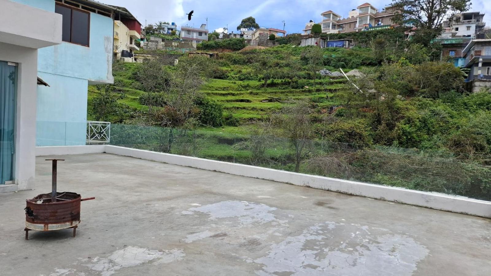 Villa photo 3