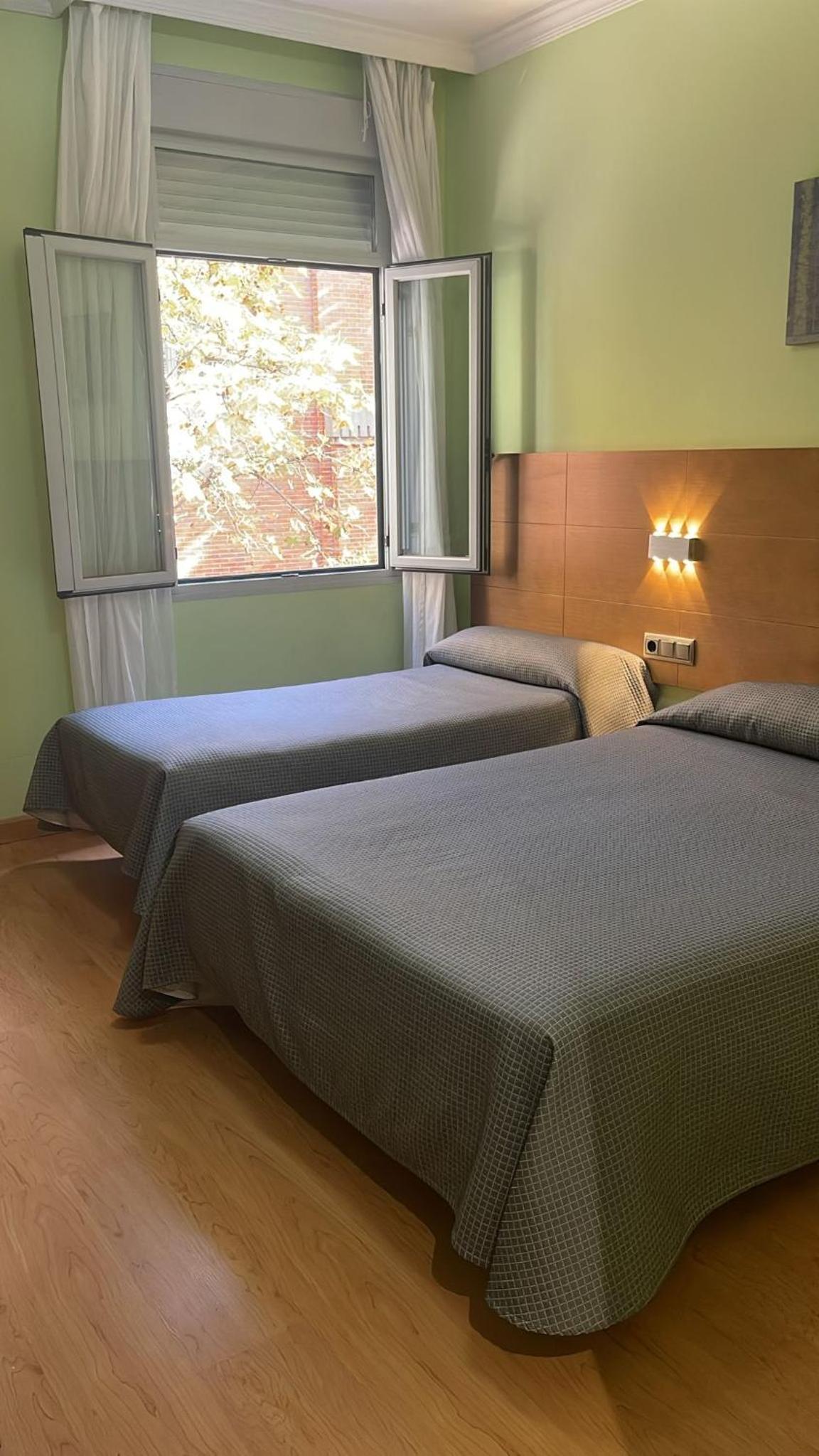 Habitación Doble con Cama Supletoria