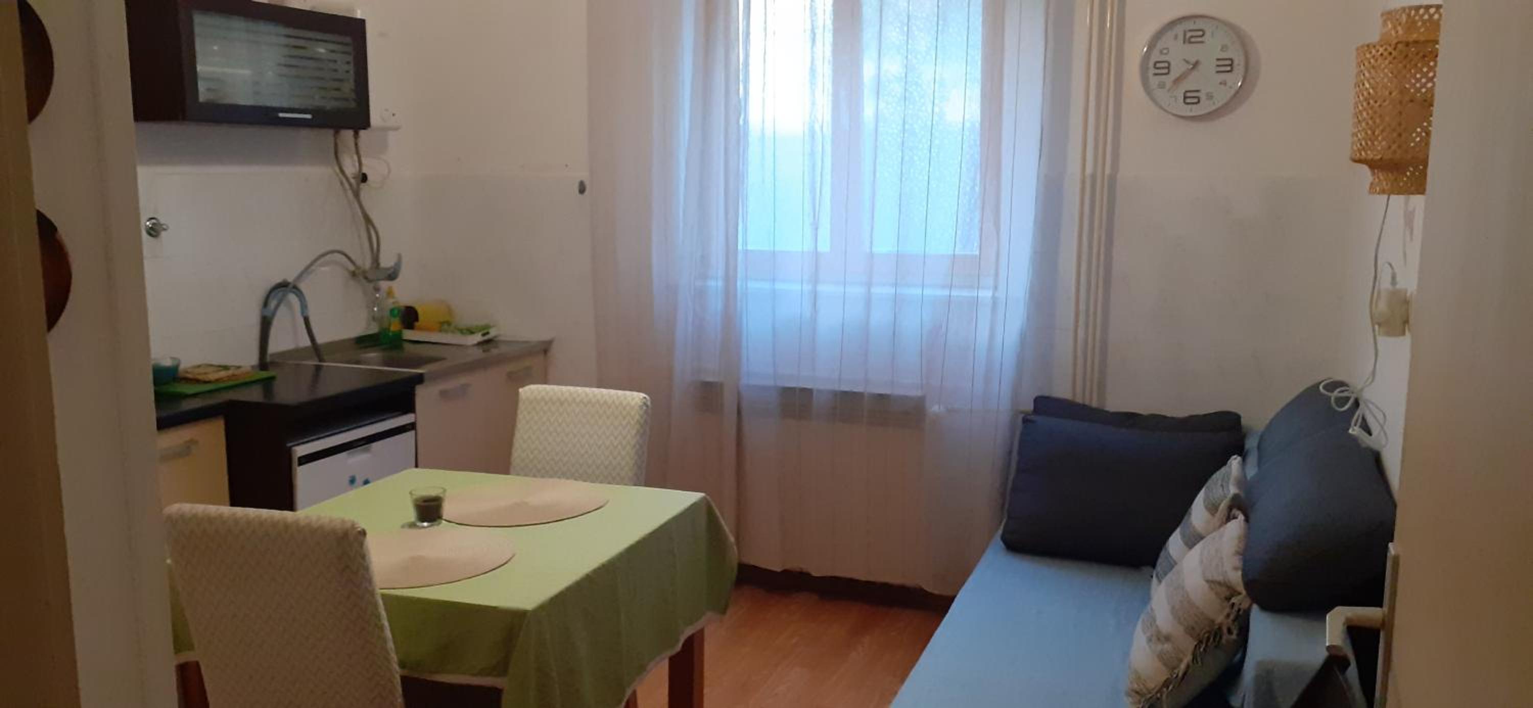 One-Bedroom Apartment with Garden View photo 2