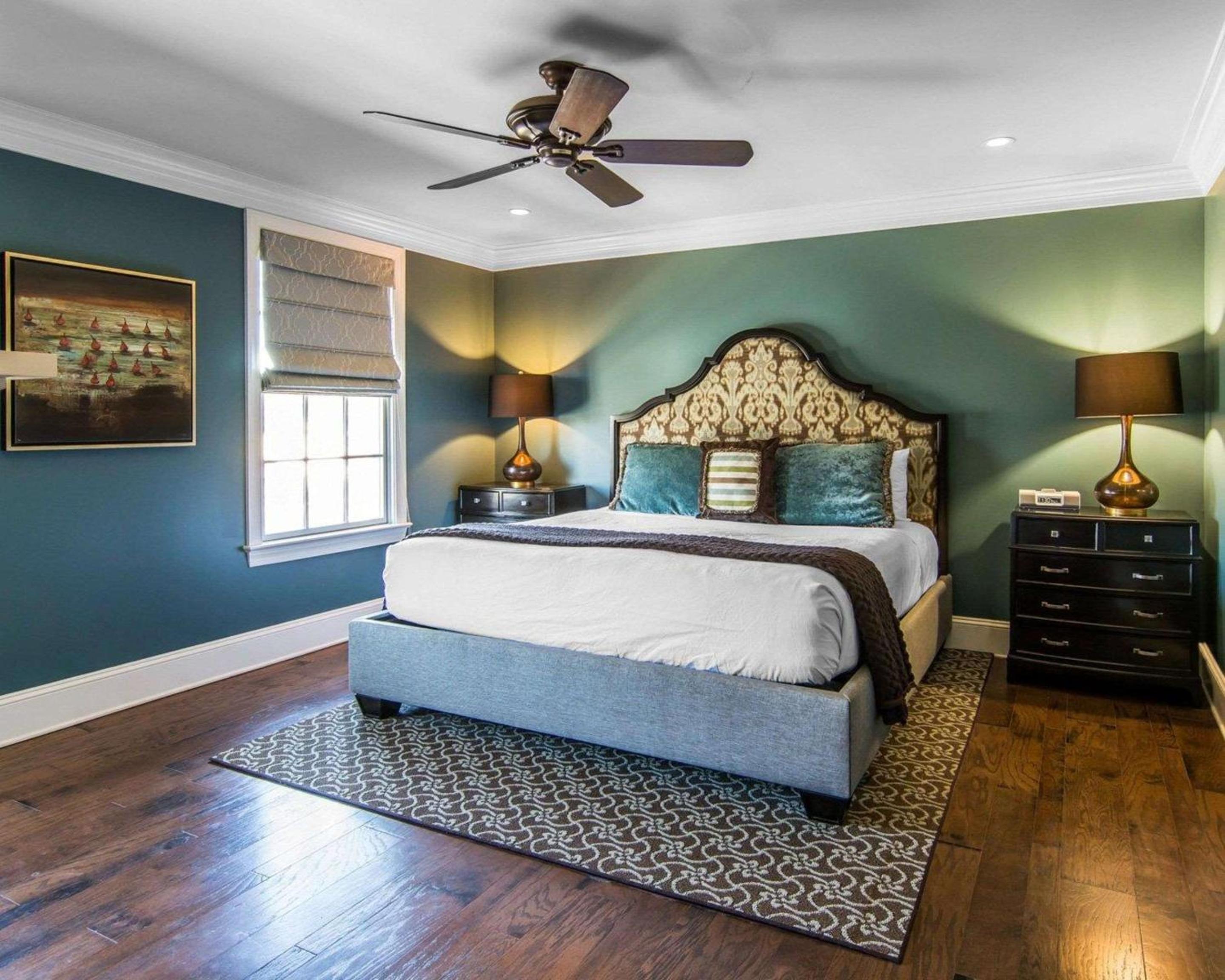 Three-Bedroom Presidential Suite