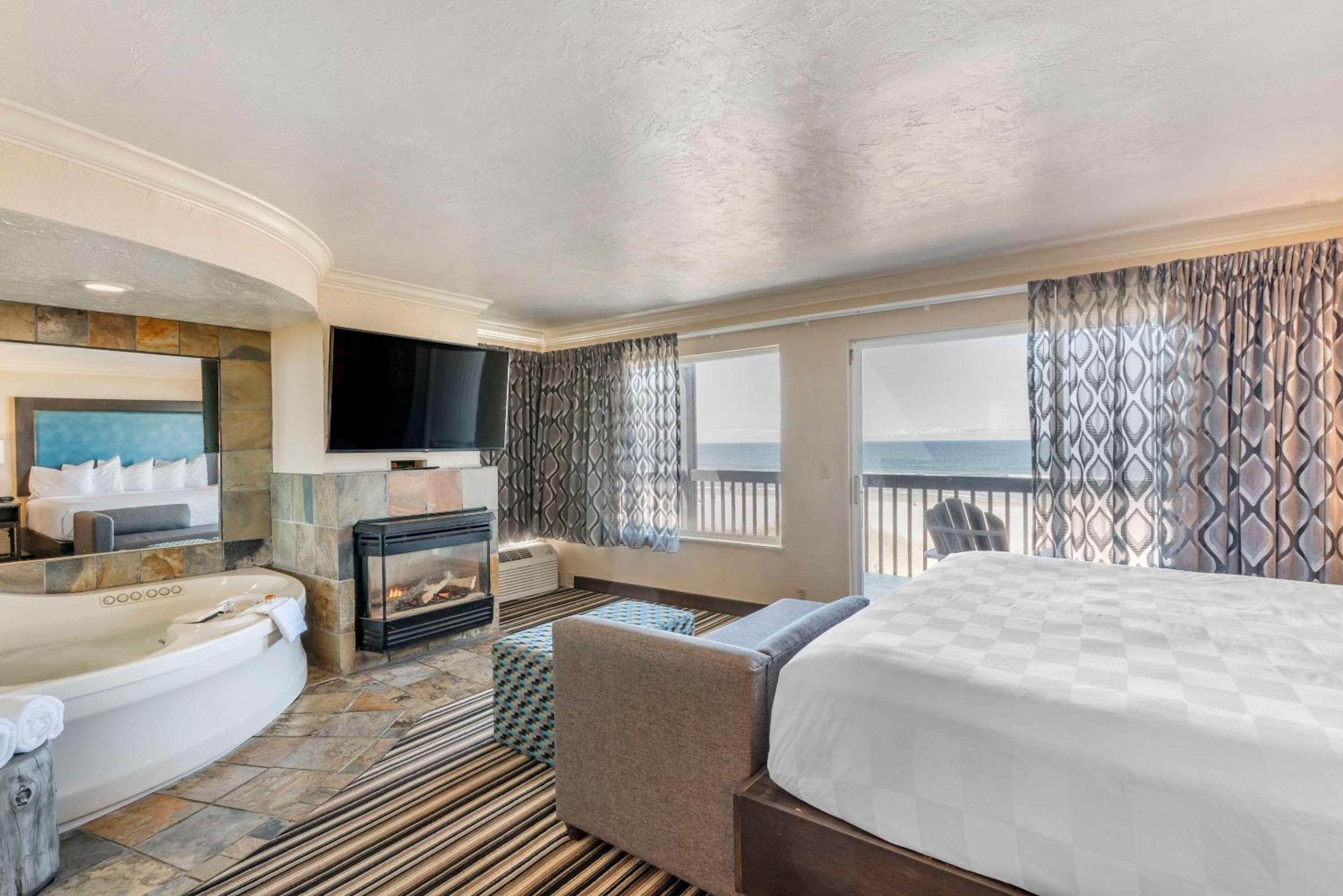 King Room with Spa Bath - Second Floor