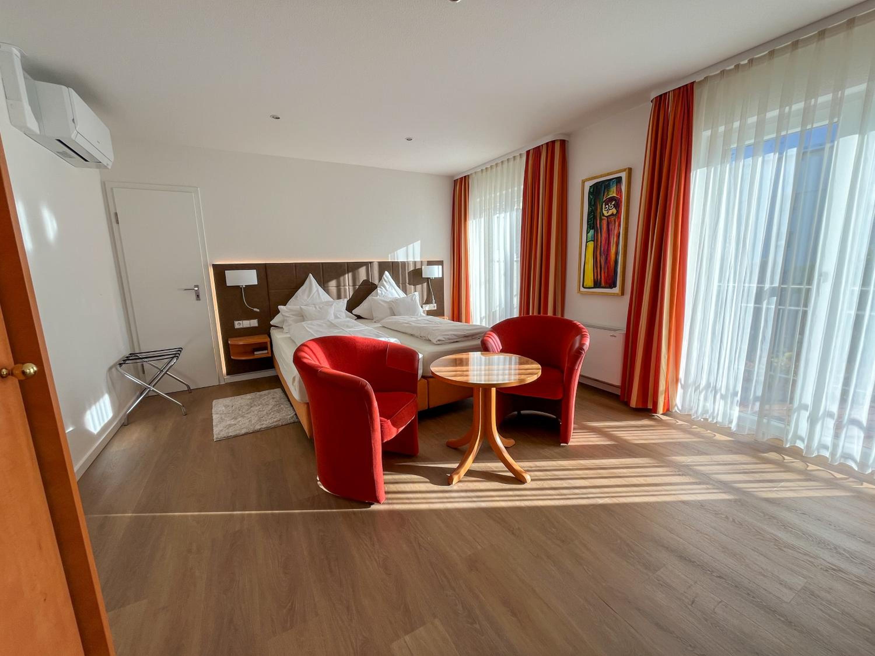 First Class Double Room - Photo 1