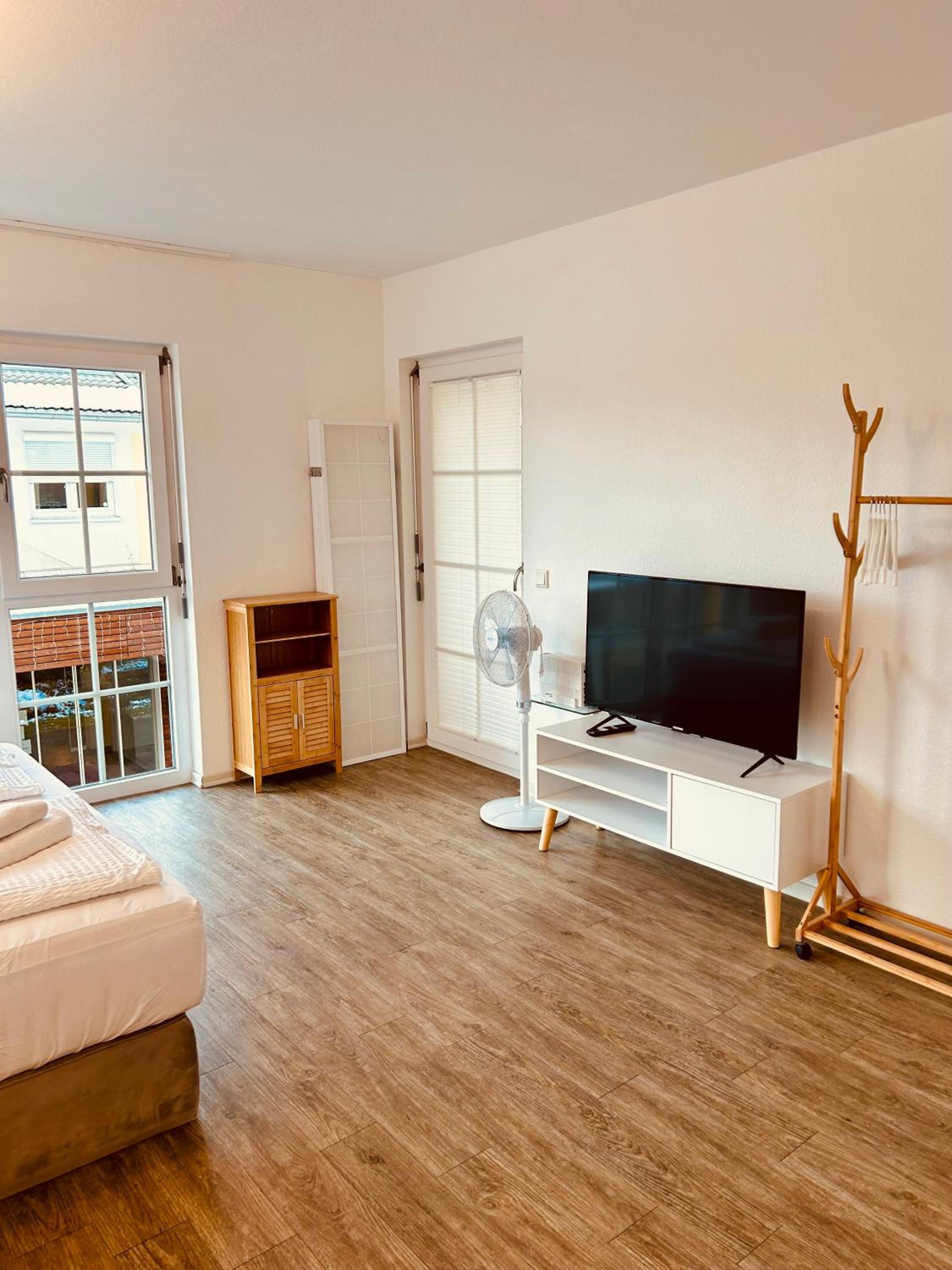 Two-Bedroom Apartment - Photo 16
