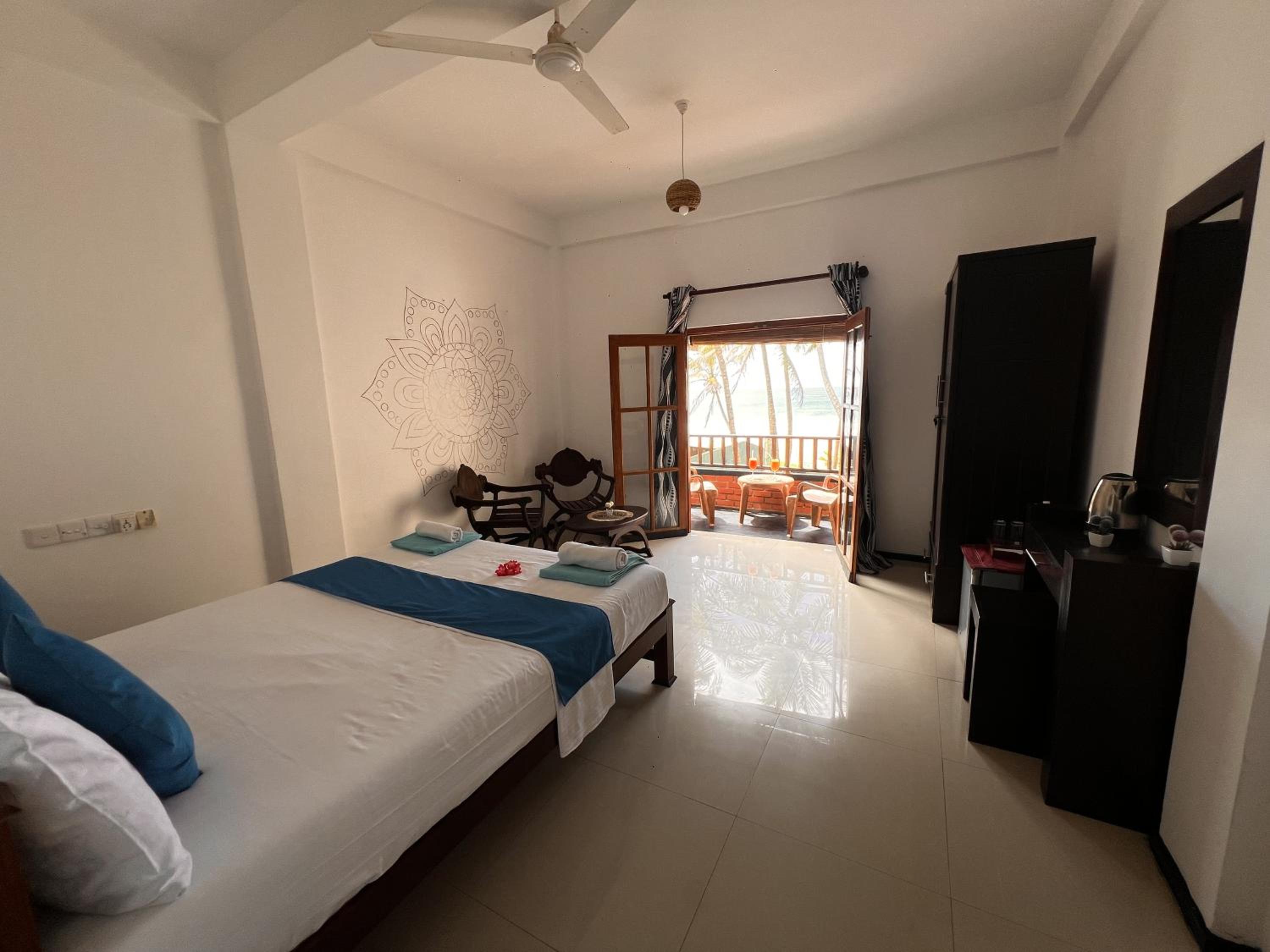 Deluxe Double Room with Sea View