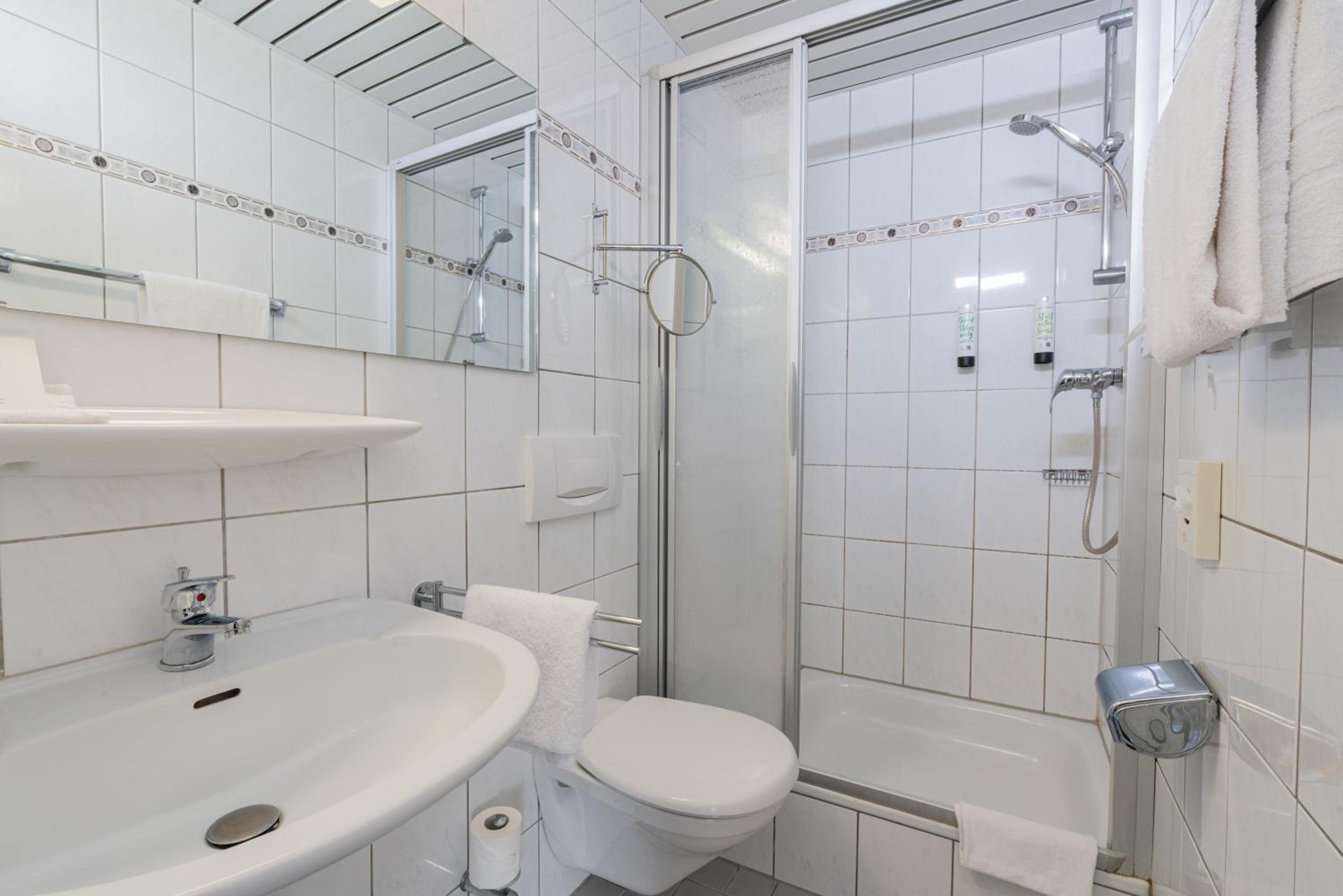 Economy Single Room