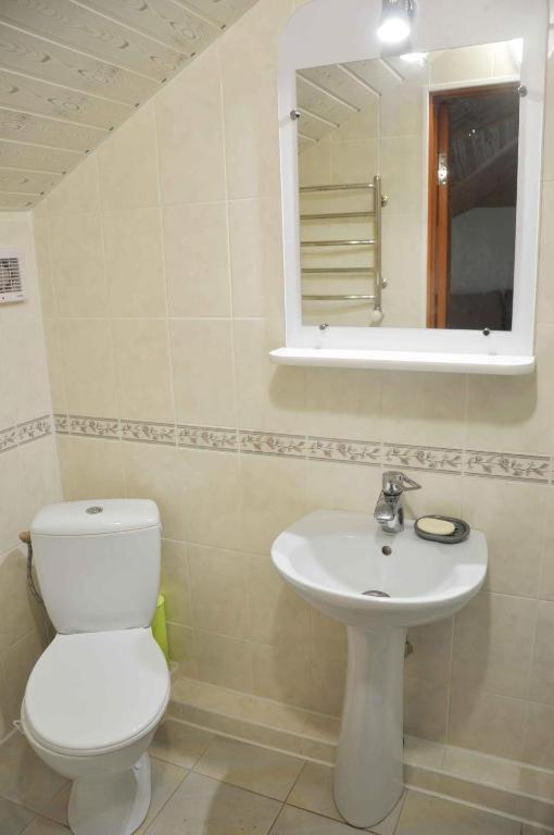 Quadruple Room with Bathroom photo 3