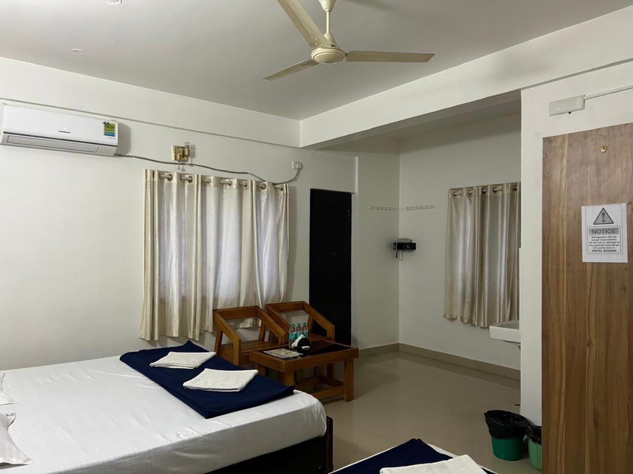 Standard Triple Room - Photo 2