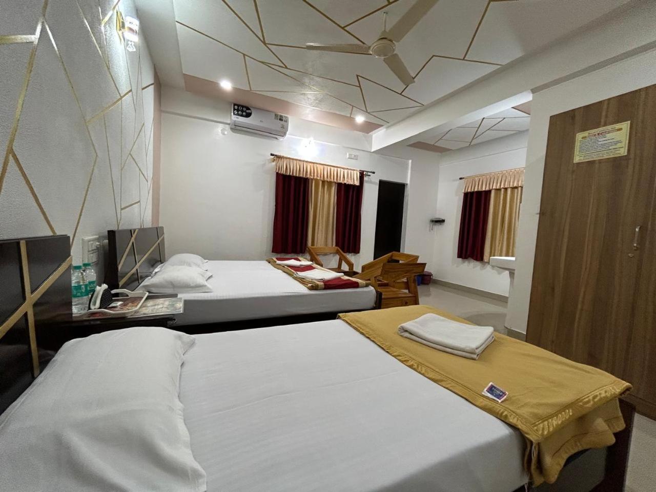 Deluxe Triple Room - Photo 8