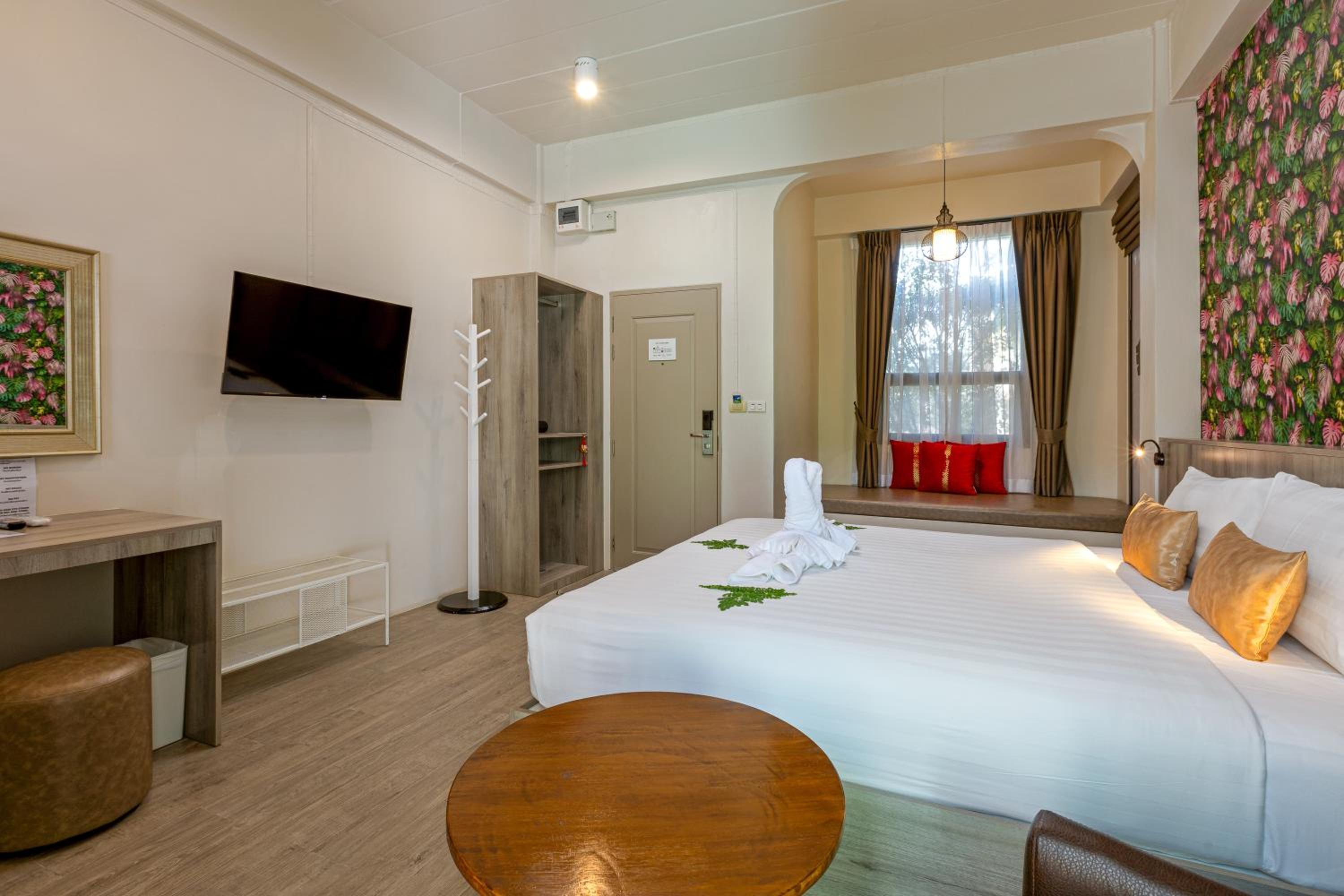 Superior King Room photo 3