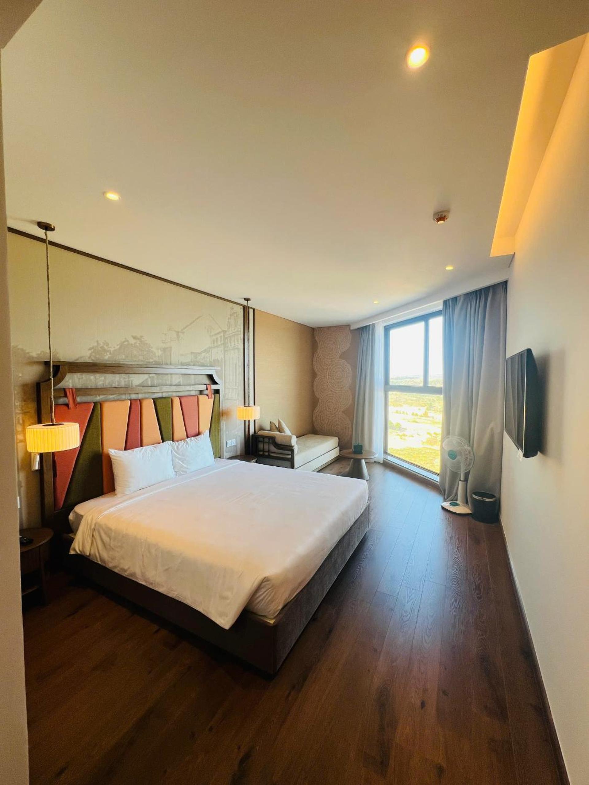 Studio Apartment with Sea View