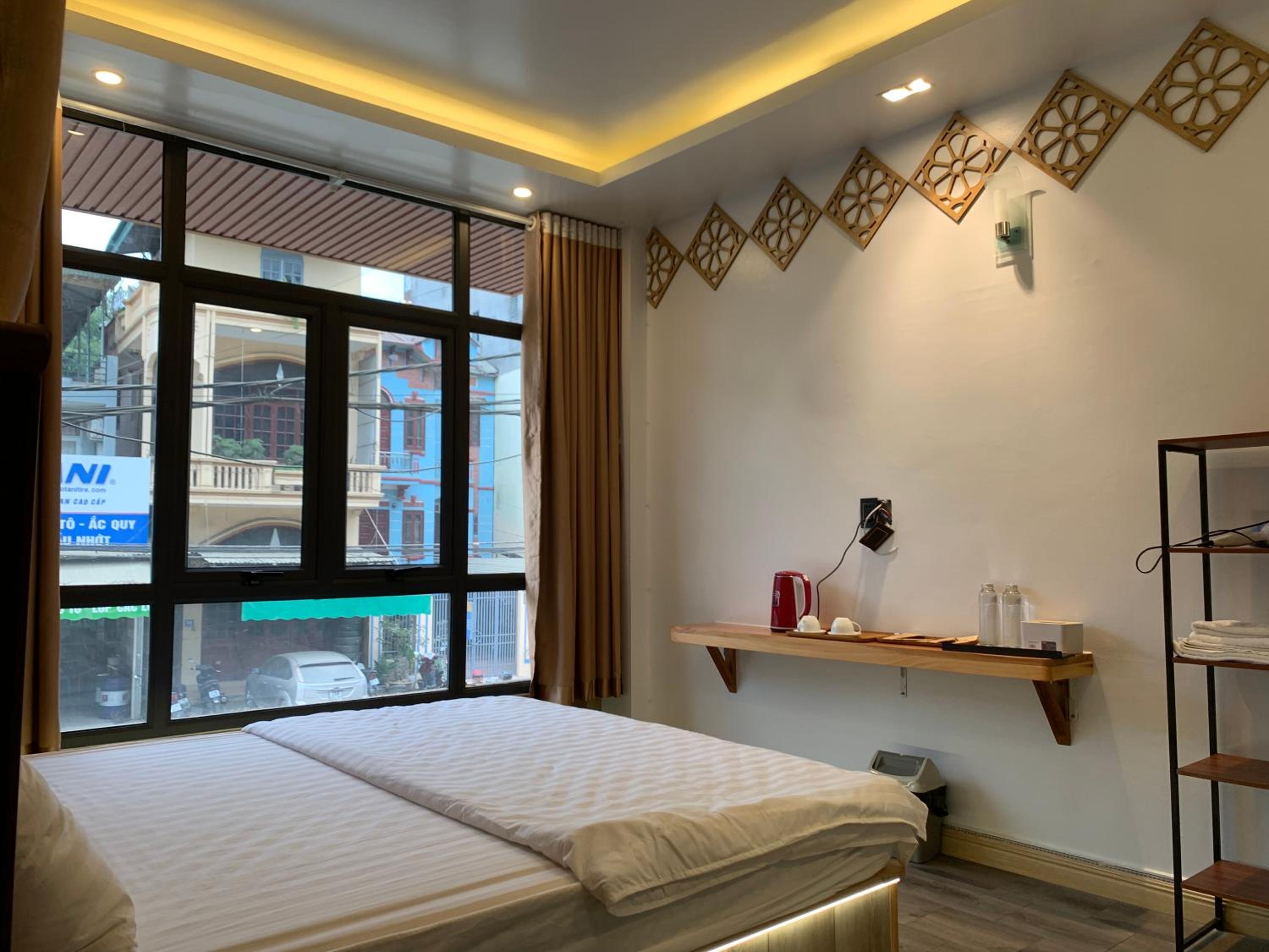 Standard King Room - Photo 3