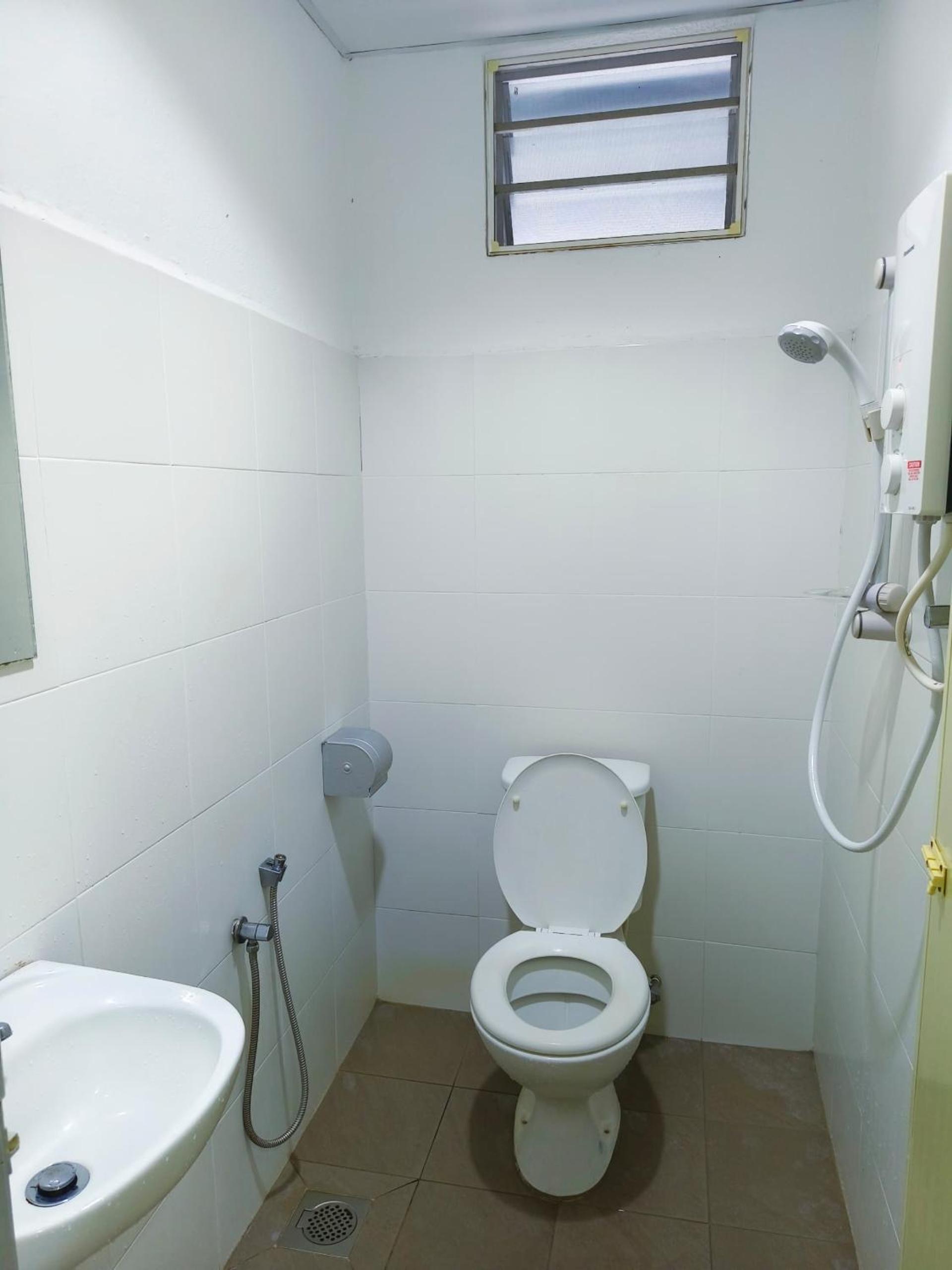 Triple Room - Photo 2