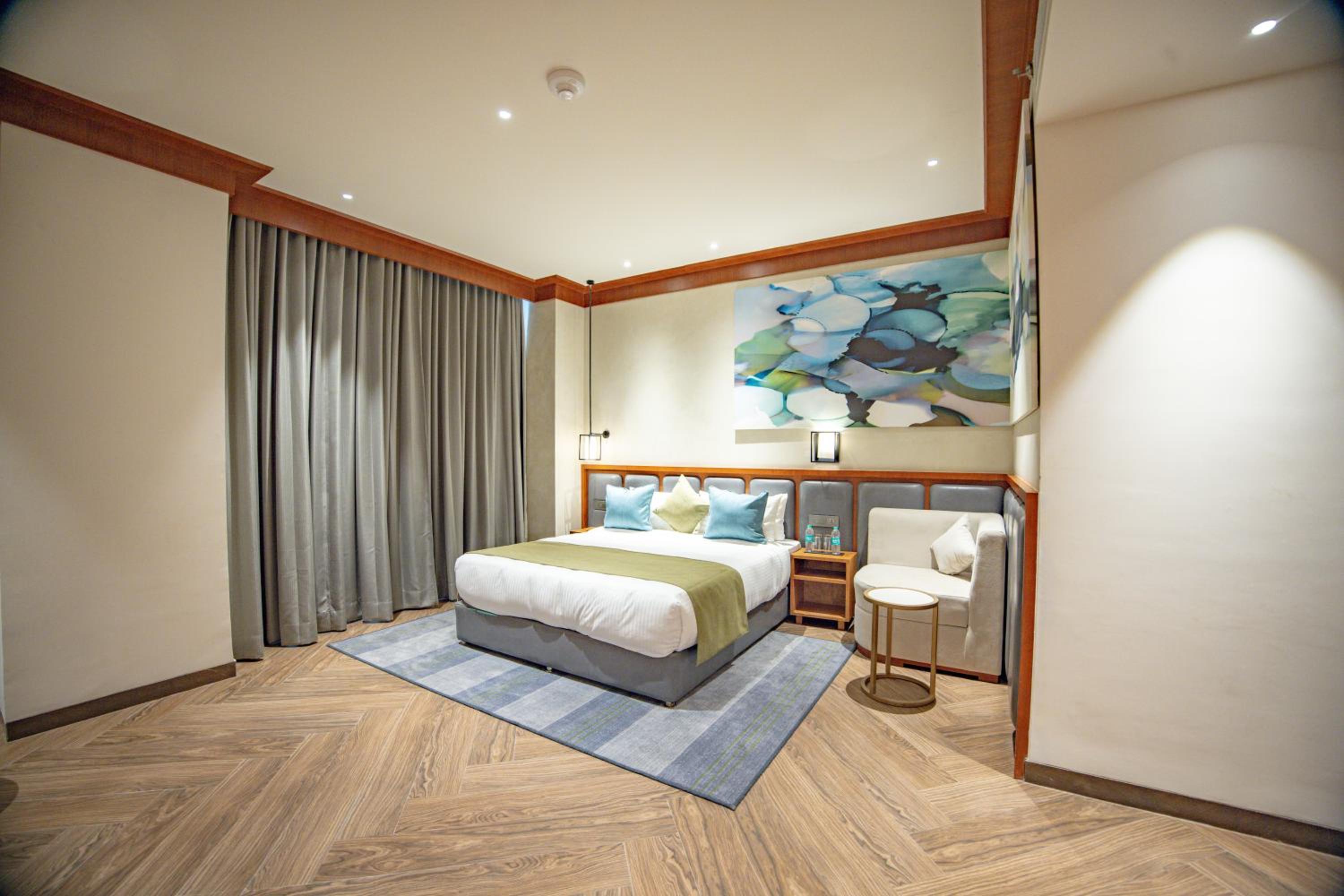 Premium King Room